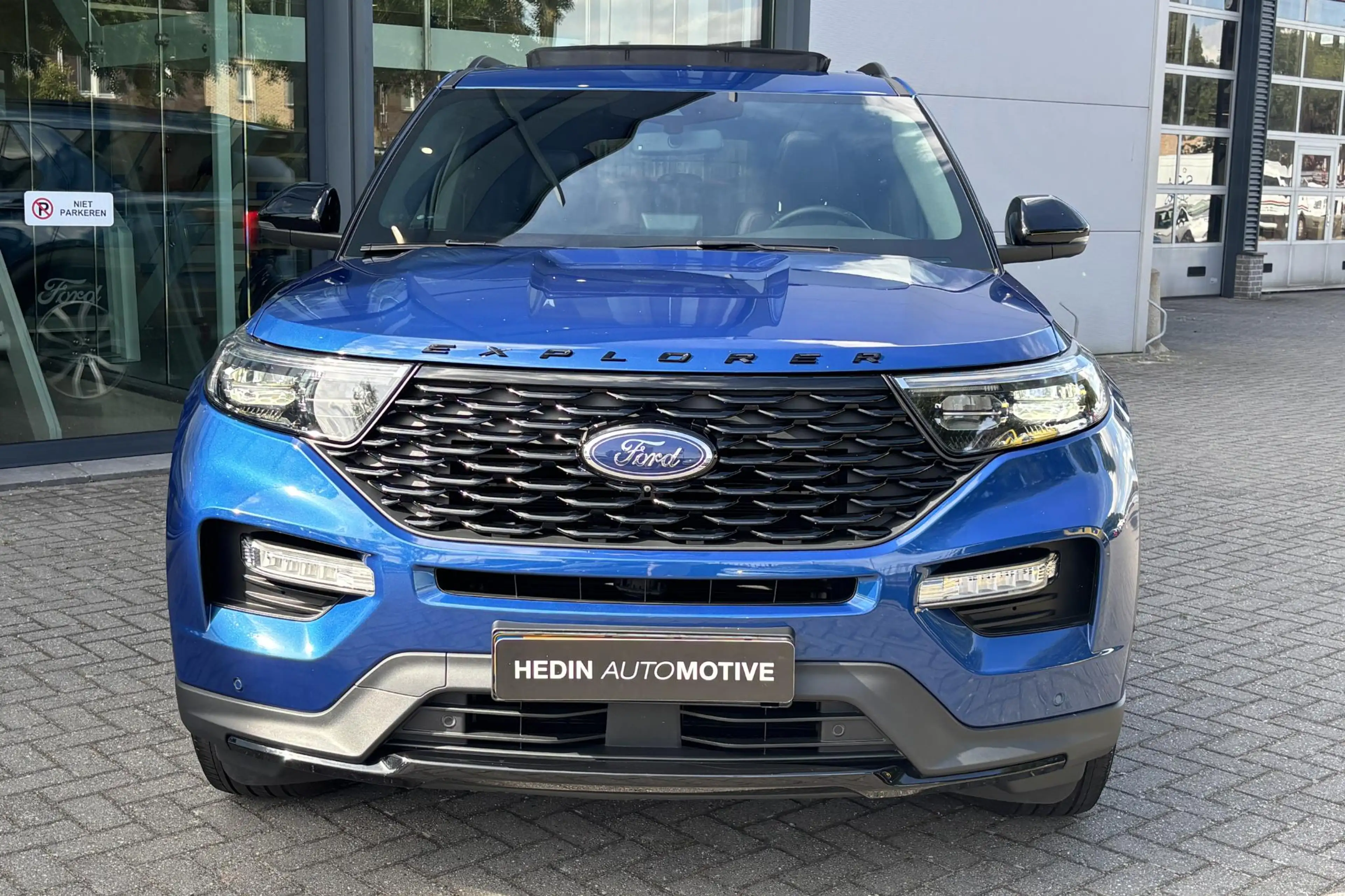 Ford Explorer 3.0 V6 EcoBoost PHEV ST-Line — photo 6