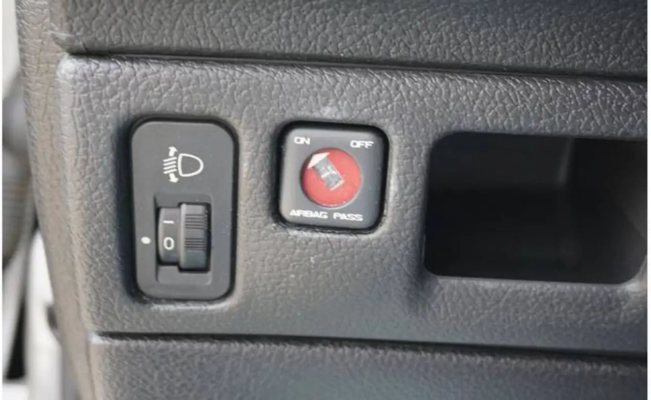 Peugeot 206 1.1i XR, foto 10