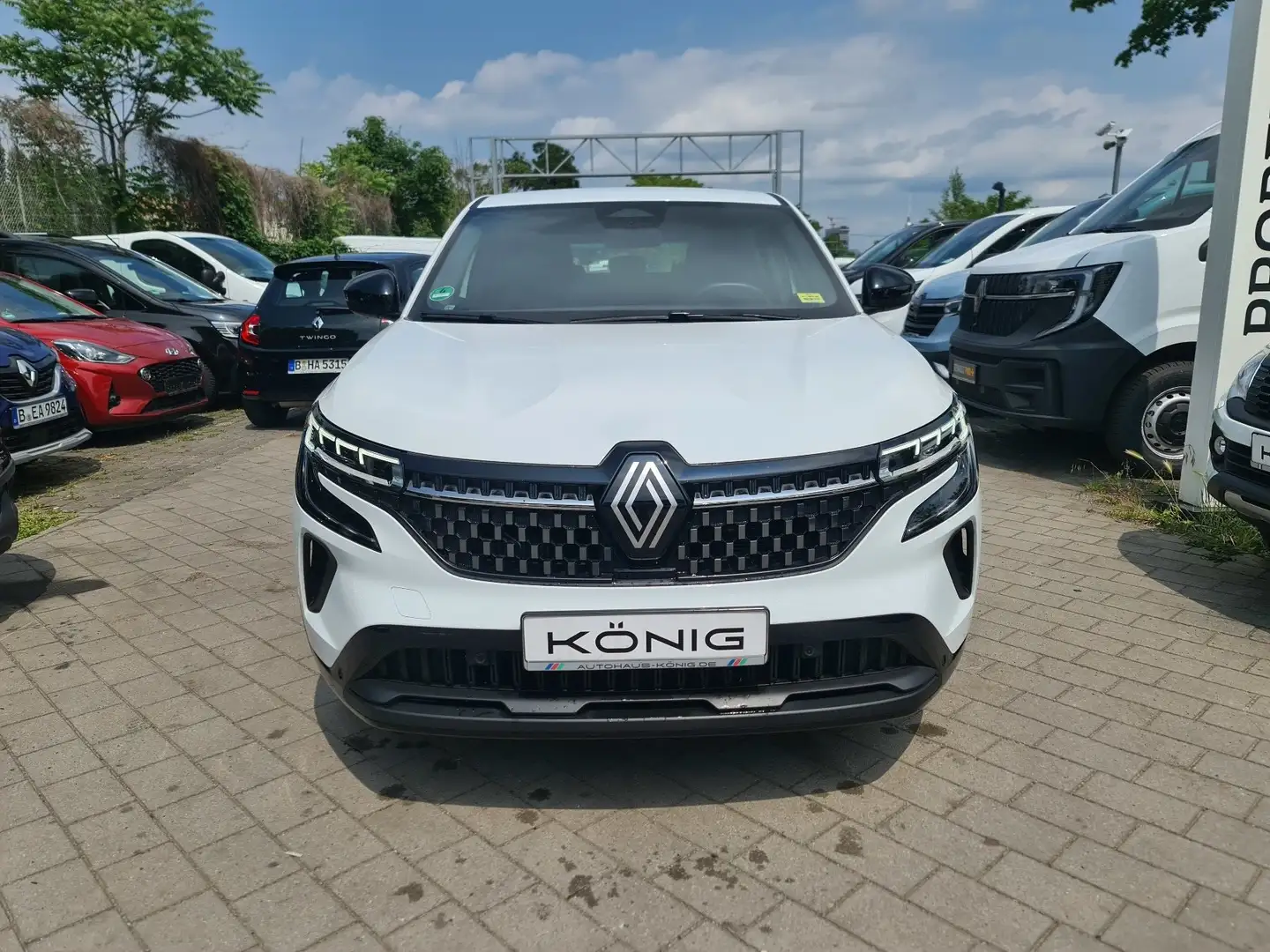 Renault Austral 1.3 TCe 140 Equilibre Automatik Klima Weiß - 2