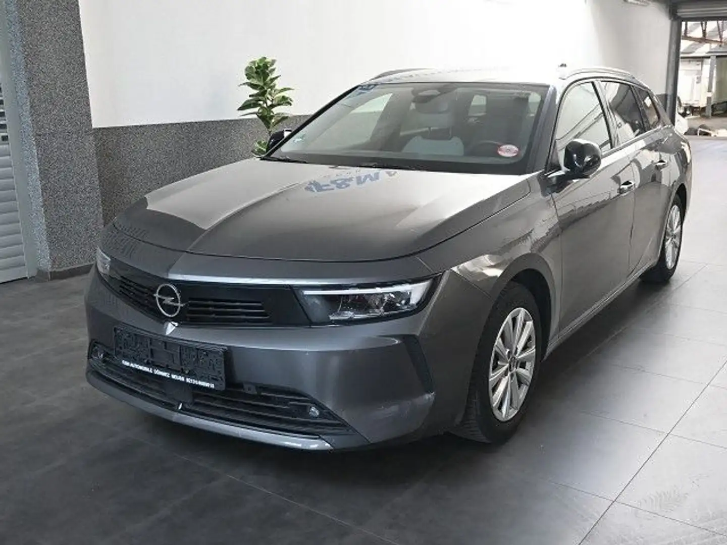 Opel Astra ST 1.5 Diesel 96kW Elegance Navi R-Kam Sit Grau - 1