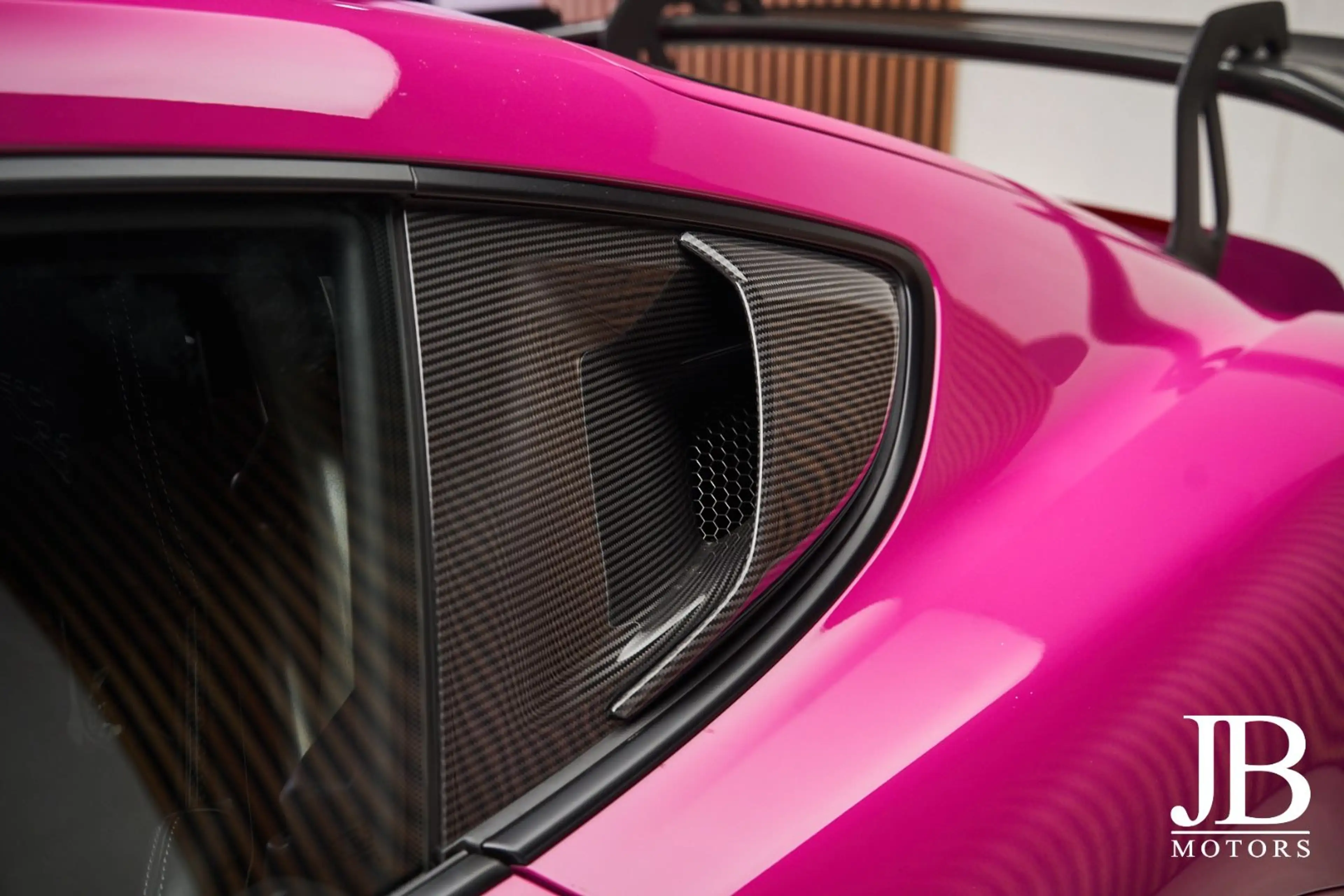 Porsche Cayman GT4 RS Weissach Lift Clubsport Chrono LED — photo 13