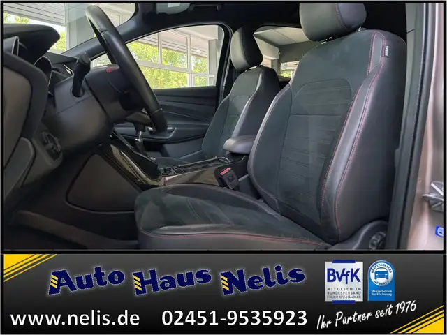 Ford Kuga view 8