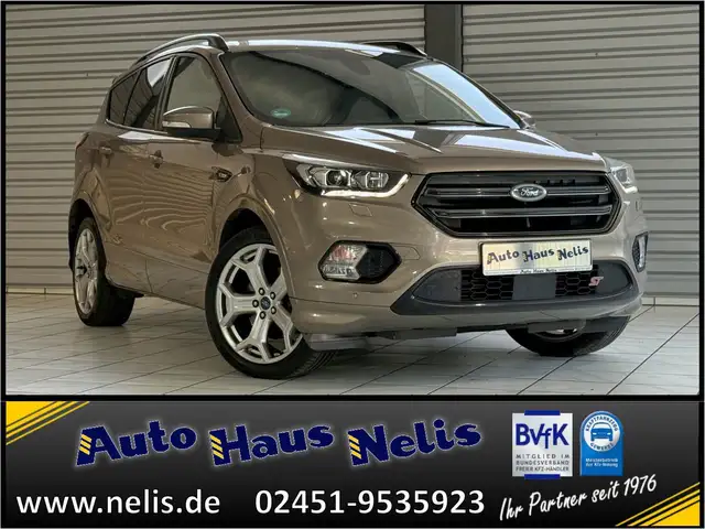 Ford Kuga main image