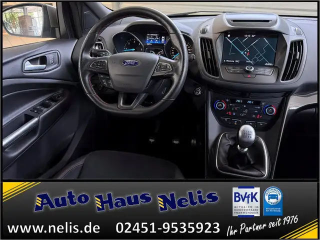 Ford Kuga view 10