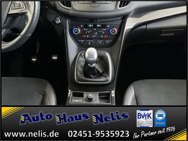 Ford Kuga view 16