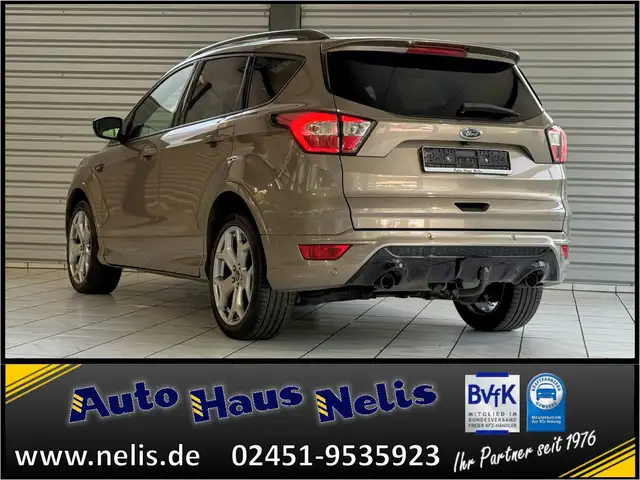 Ford Kuga view 5