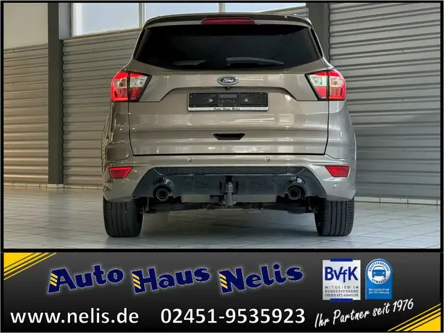 Ford Kuga view 4