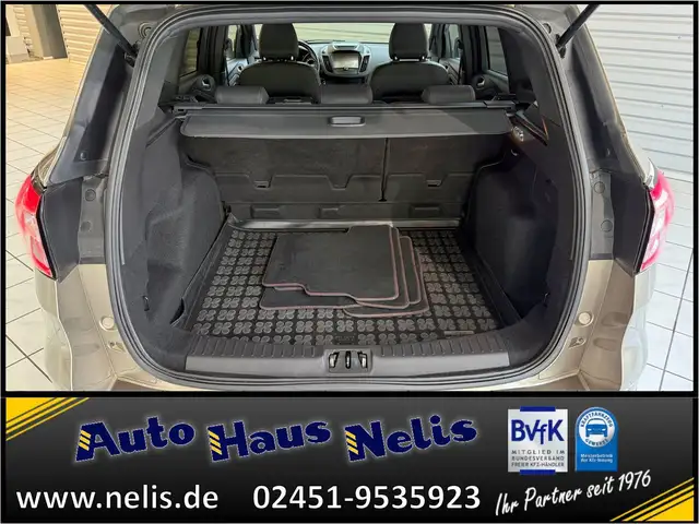 Ford Kuga view 19