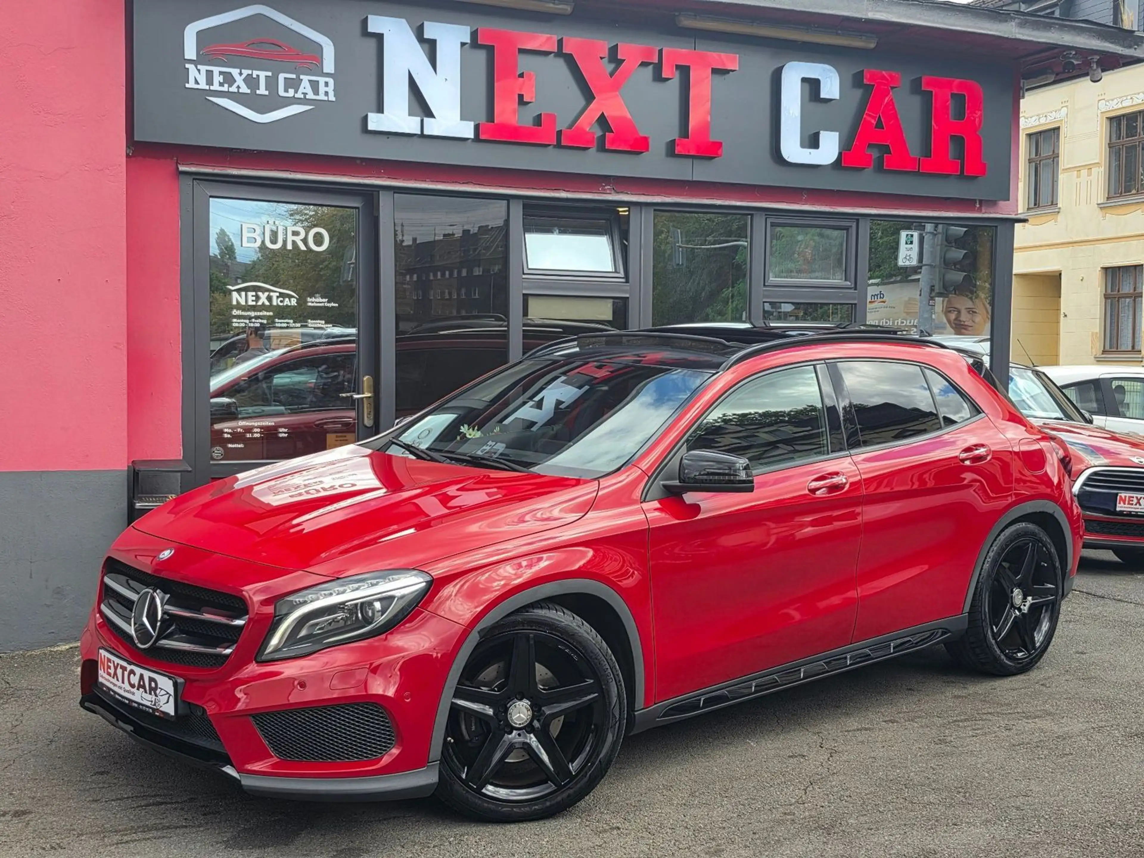 Mercedes-Benz GLA 220 AMG Line 4Matic|Pano|Leder|Kamera|Xenon