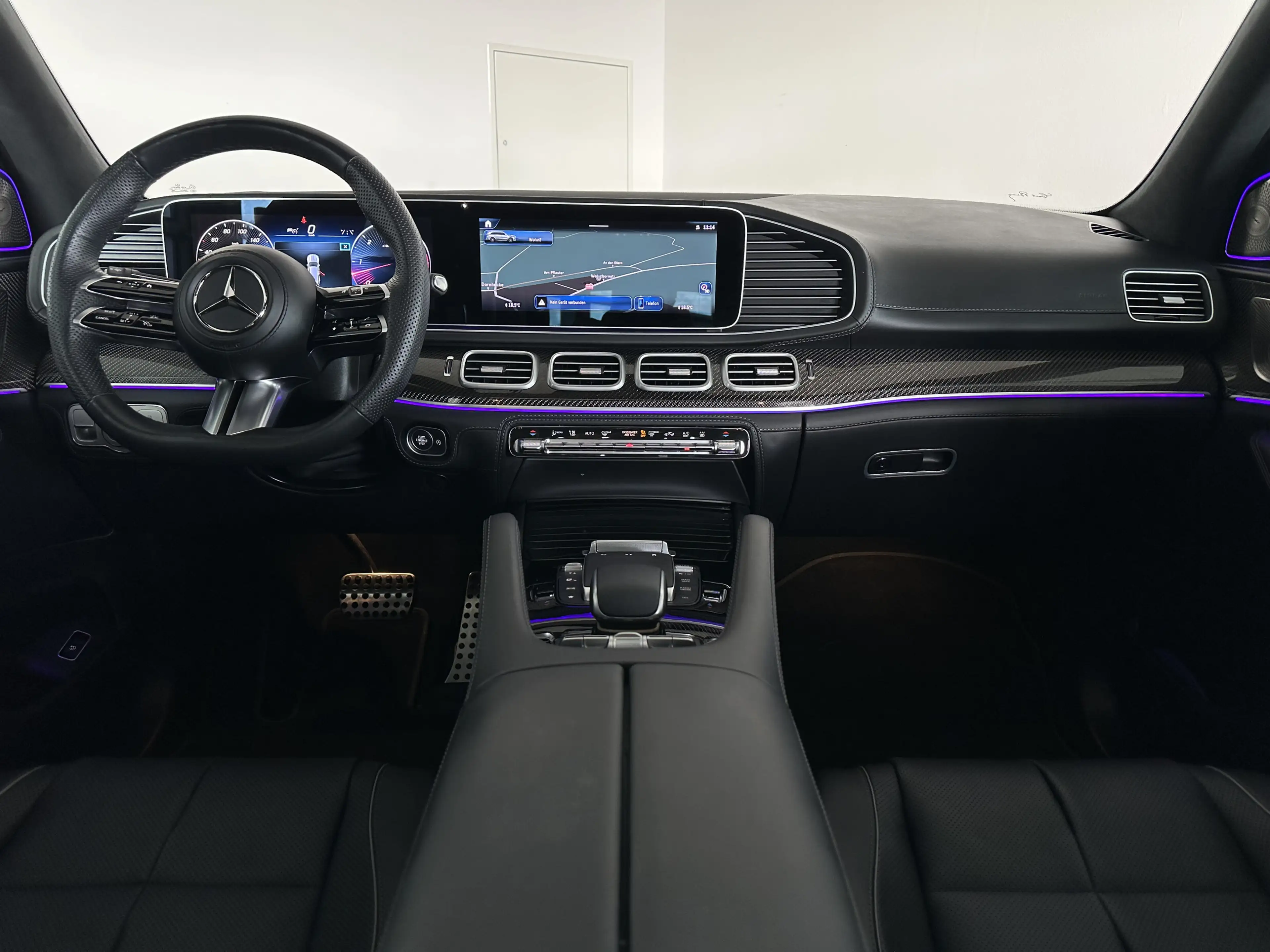 Mercedes-Benz GLS 450 AMG 4M PANO* 360°* HUD *SOFT* MASS* AHK* STHZ* 22 — photo 9
