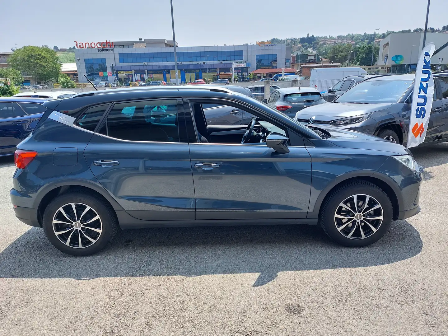 SEAT Arona 1.0 tgi FR 90cv Grigio - 1