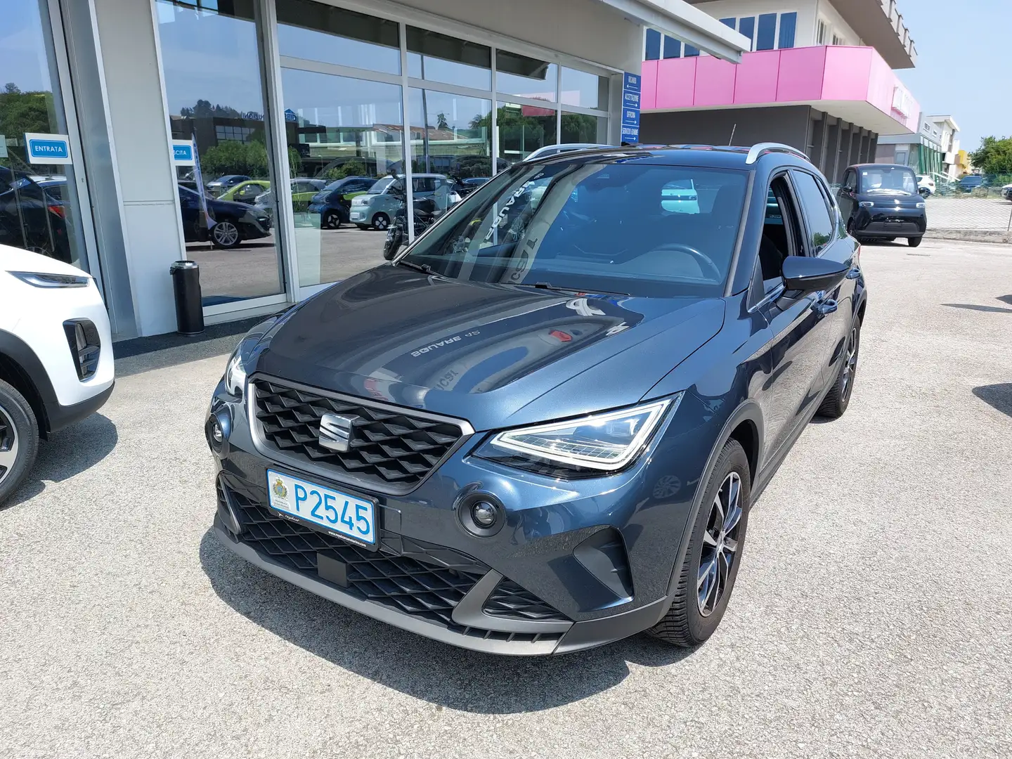 SEAT Arona 1.0 tgi FR 90cv Grigio - 2