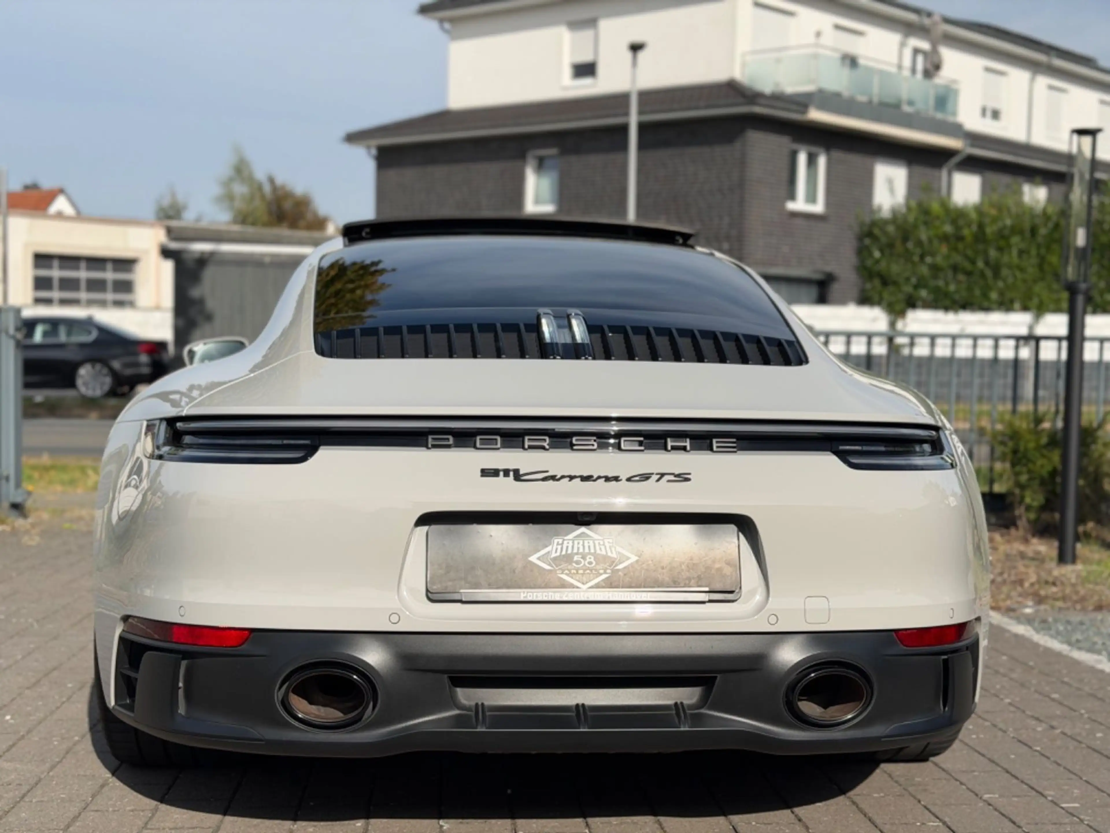 Porsche 992 Carrera GTS/Burm./Pano/Kreide/360°/Approved — photo 10
