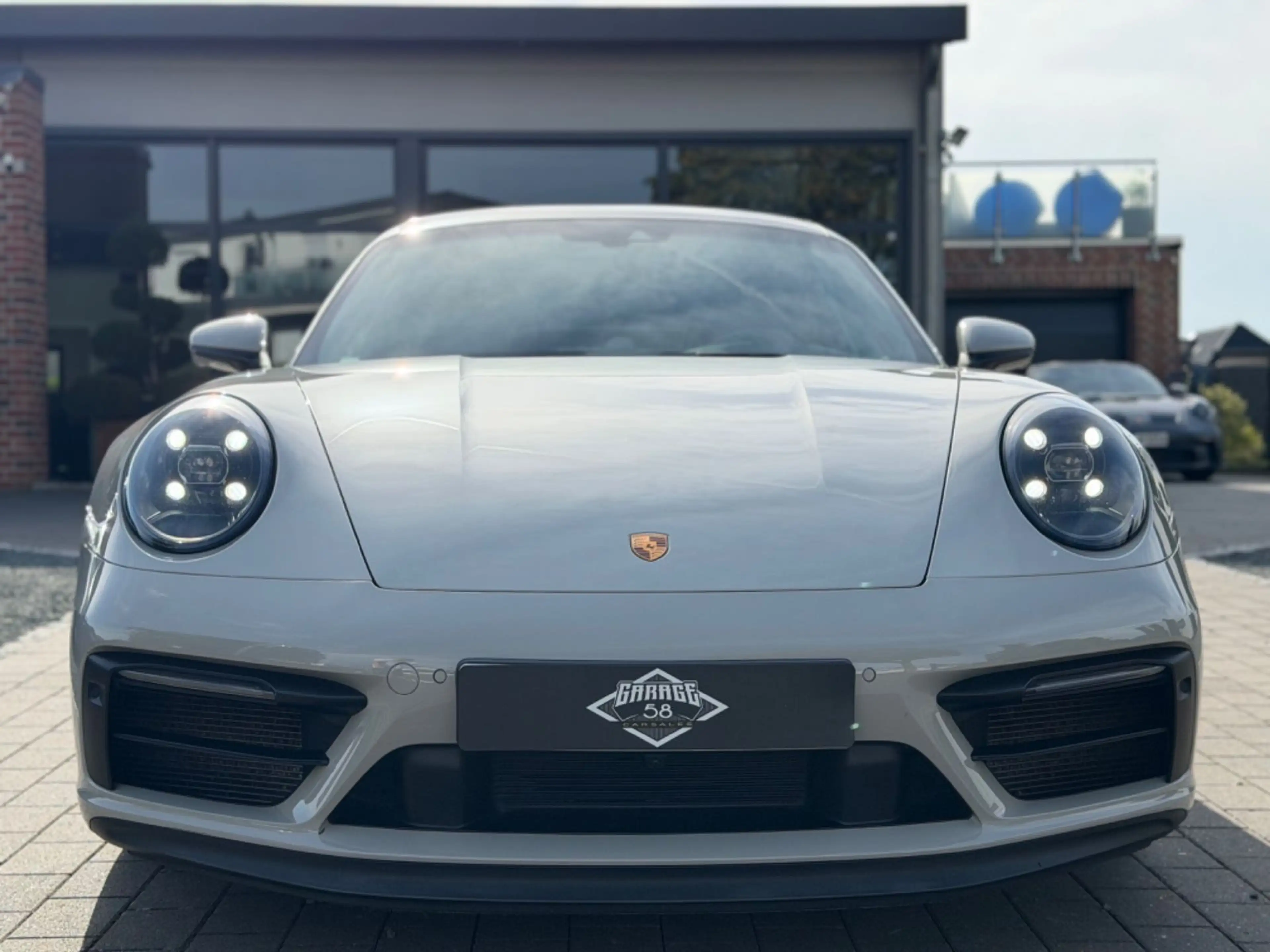 Porsche 992 Carrera GTS/Burm./Pano/Kreide/360°/Approved — photo 4