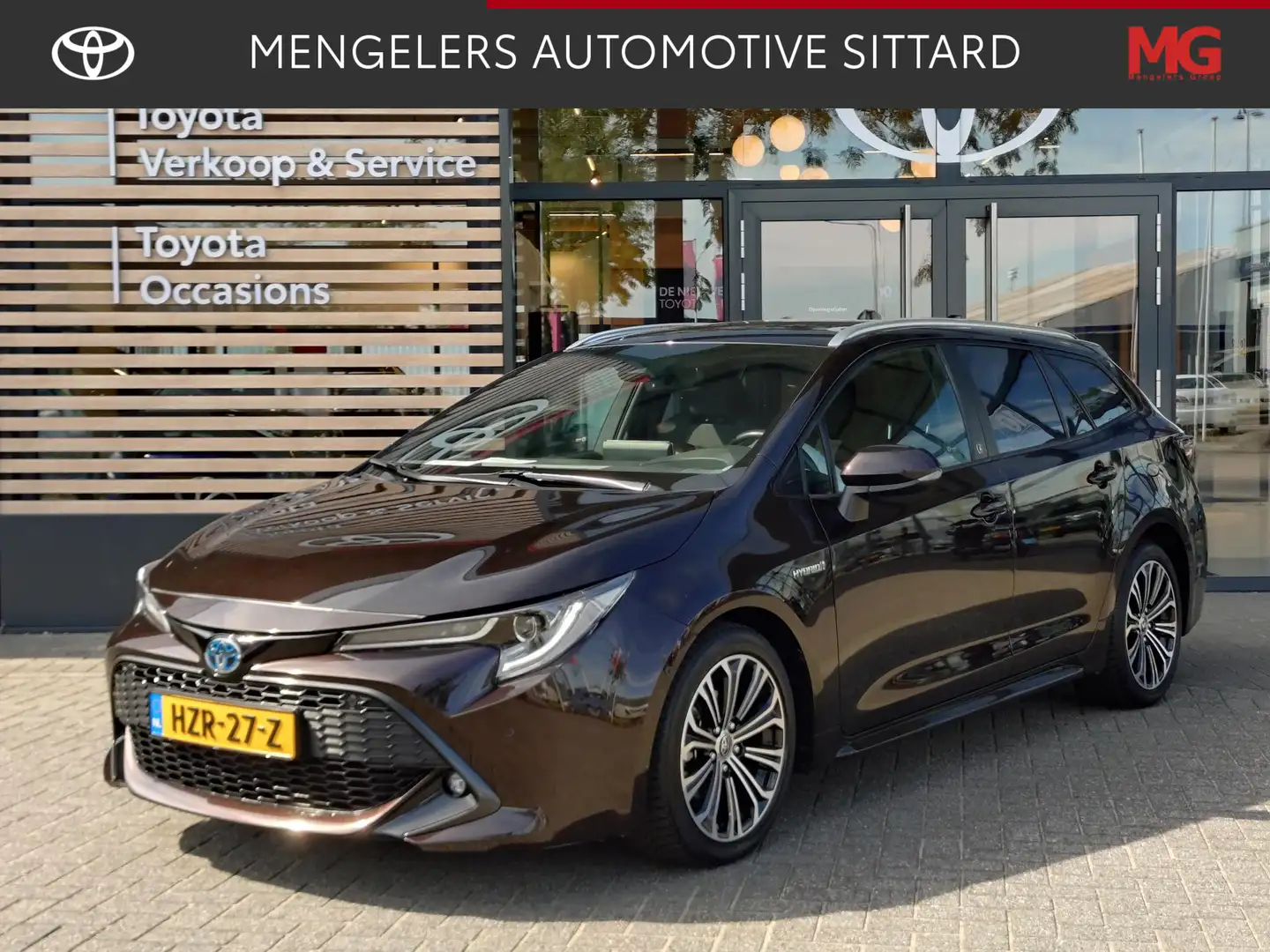Toyota Corolla Touring Sports 1.8 Hybrid Dynamic Edition Brun - 1