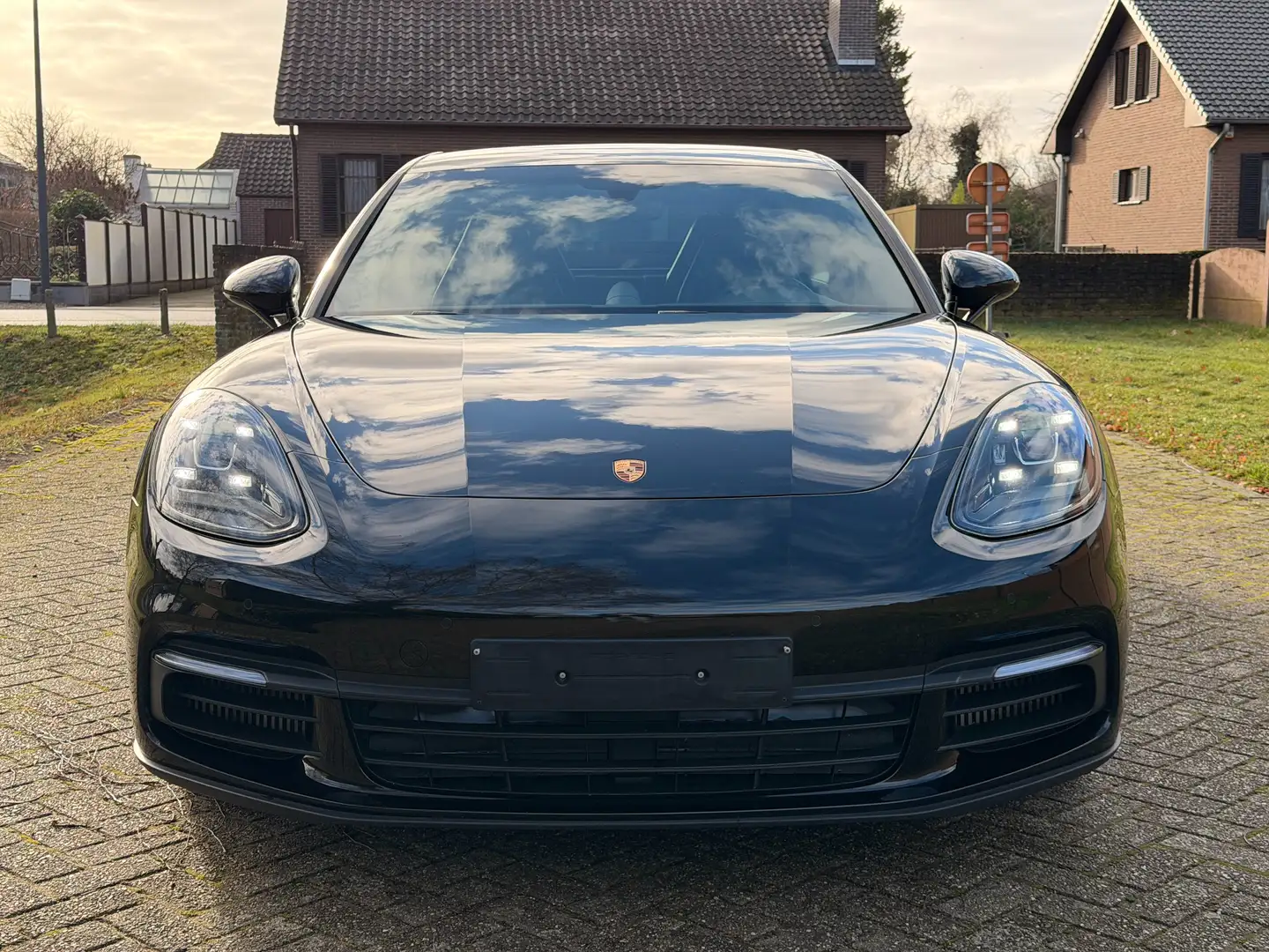 Porsche Panamera 4 E-Hybrid 2.9 V6 * Sport Chrono * Camera * Noir - 2