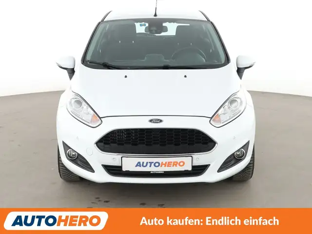 Ford Fiesta view 9
