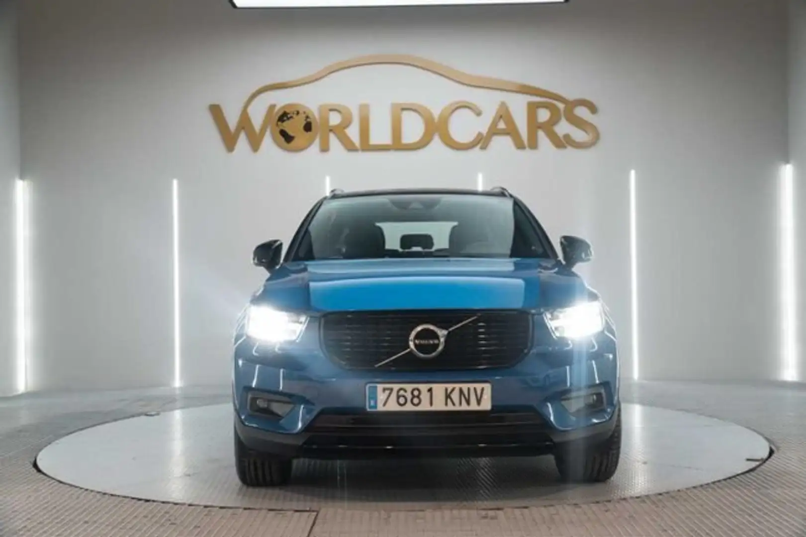 Volvo XC40 D4 R-Design AWD Aut. Azul - 2