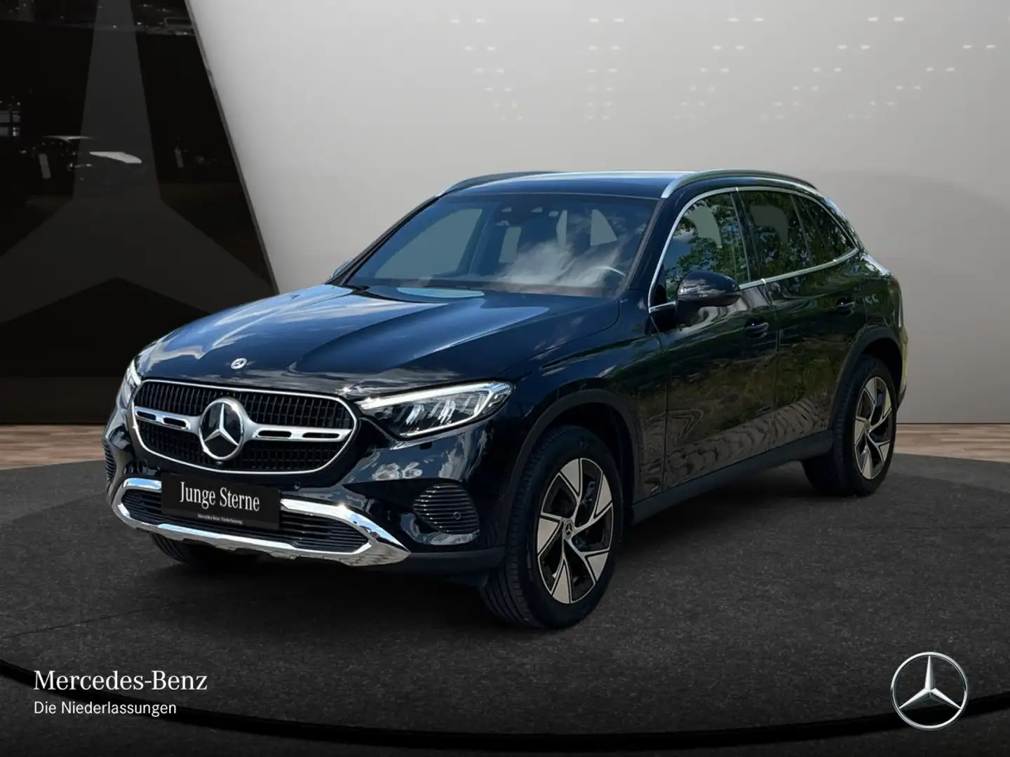 Mercedes-Benz GLC 300 e 4M AVANTG+PANO+LED+BURMESTER+KAMERA+9G Schwarz - 2