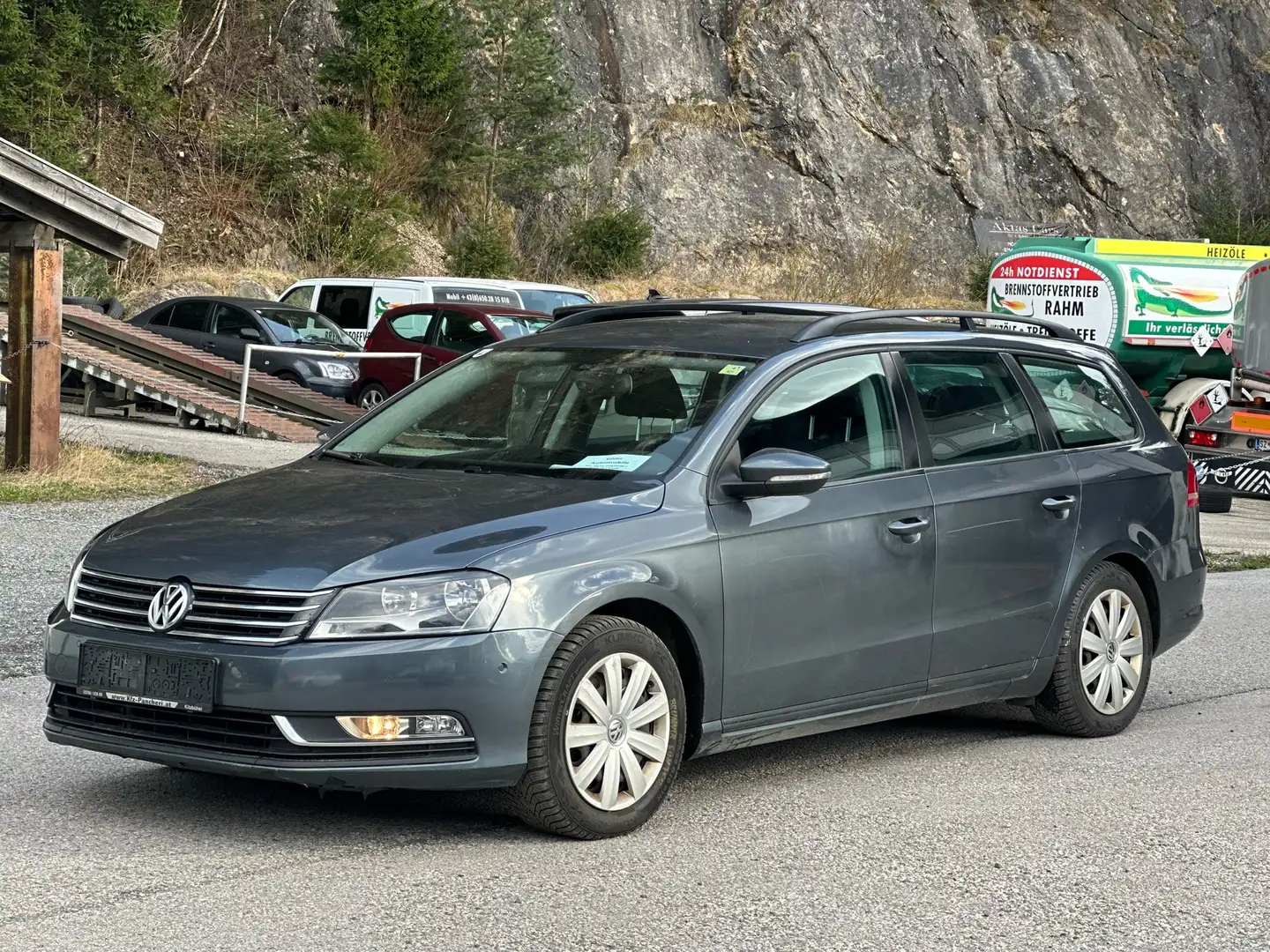 Volkswagen Passat Variant Comfortline BMT 1,6 TDI Grau - 1