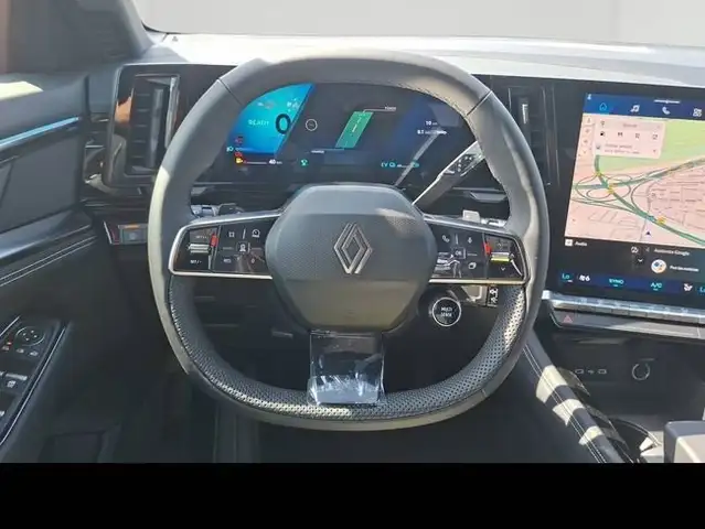 Renault Austral view 12