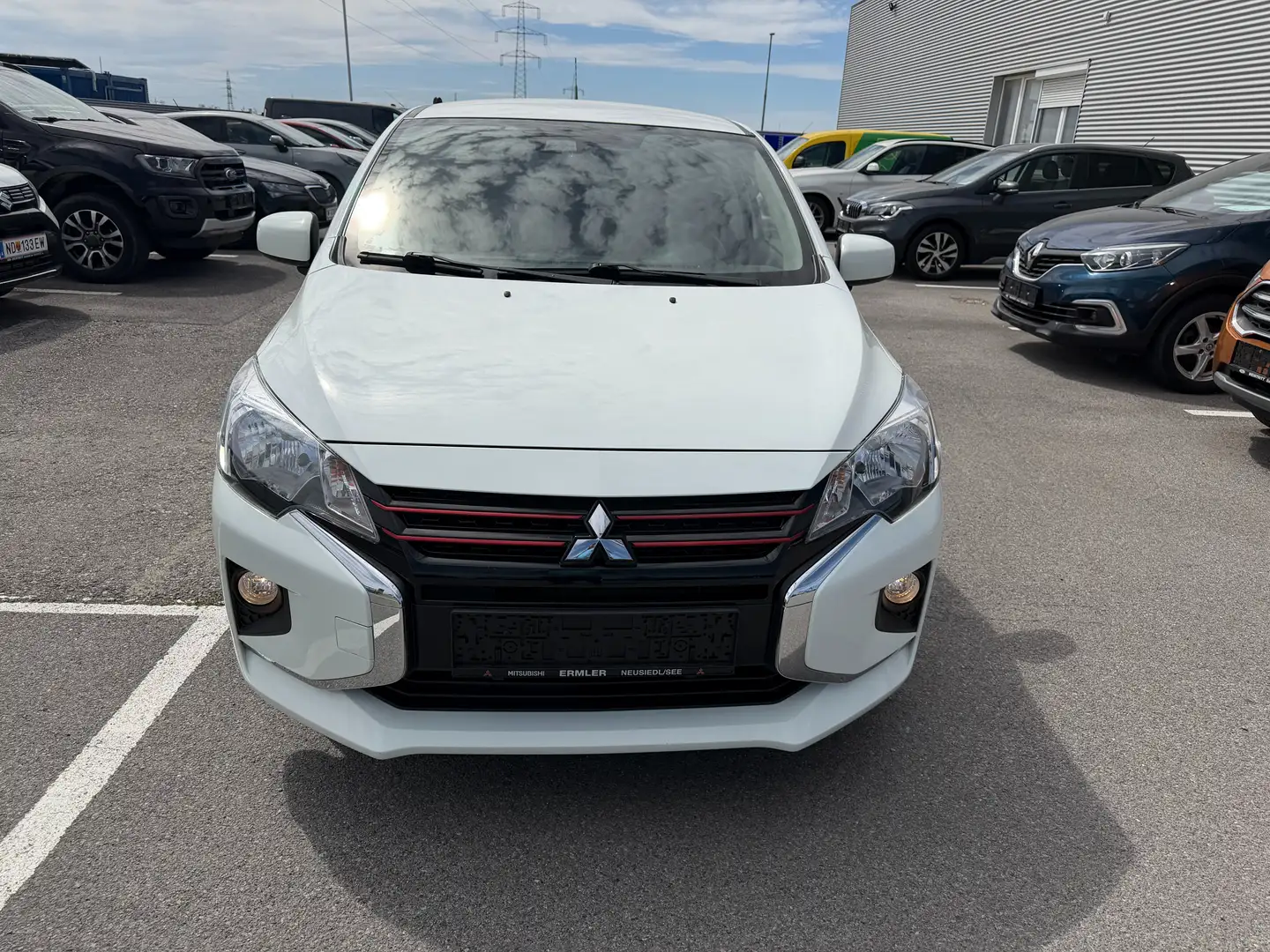 Mitsubishi Space Star Space Star 1,2 MIVEC Weiß - 2