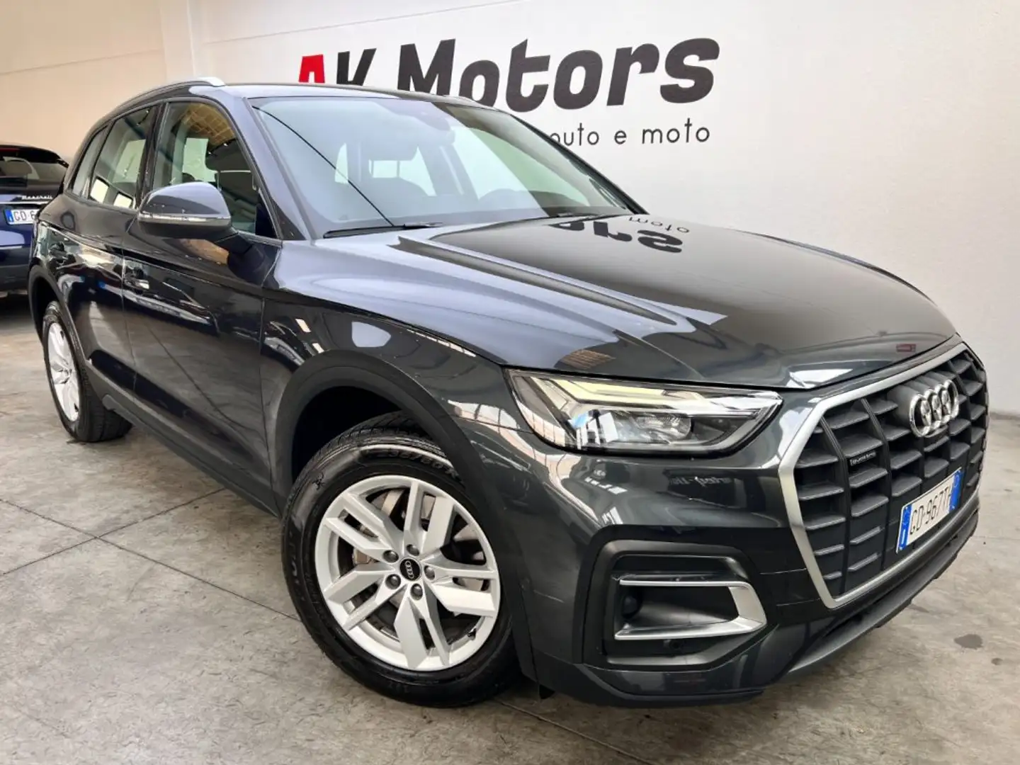 Audi Q5 40 TDI 204 CV quattro S tronic Business Grigio - 1