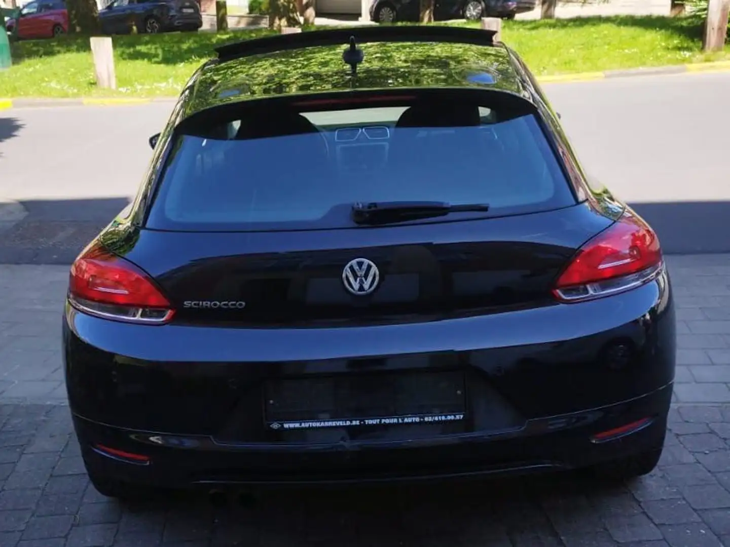Volkswagen Scirocco Scirocco 2.0 CR TDi Black Wind BMT DPF Zwart - 2