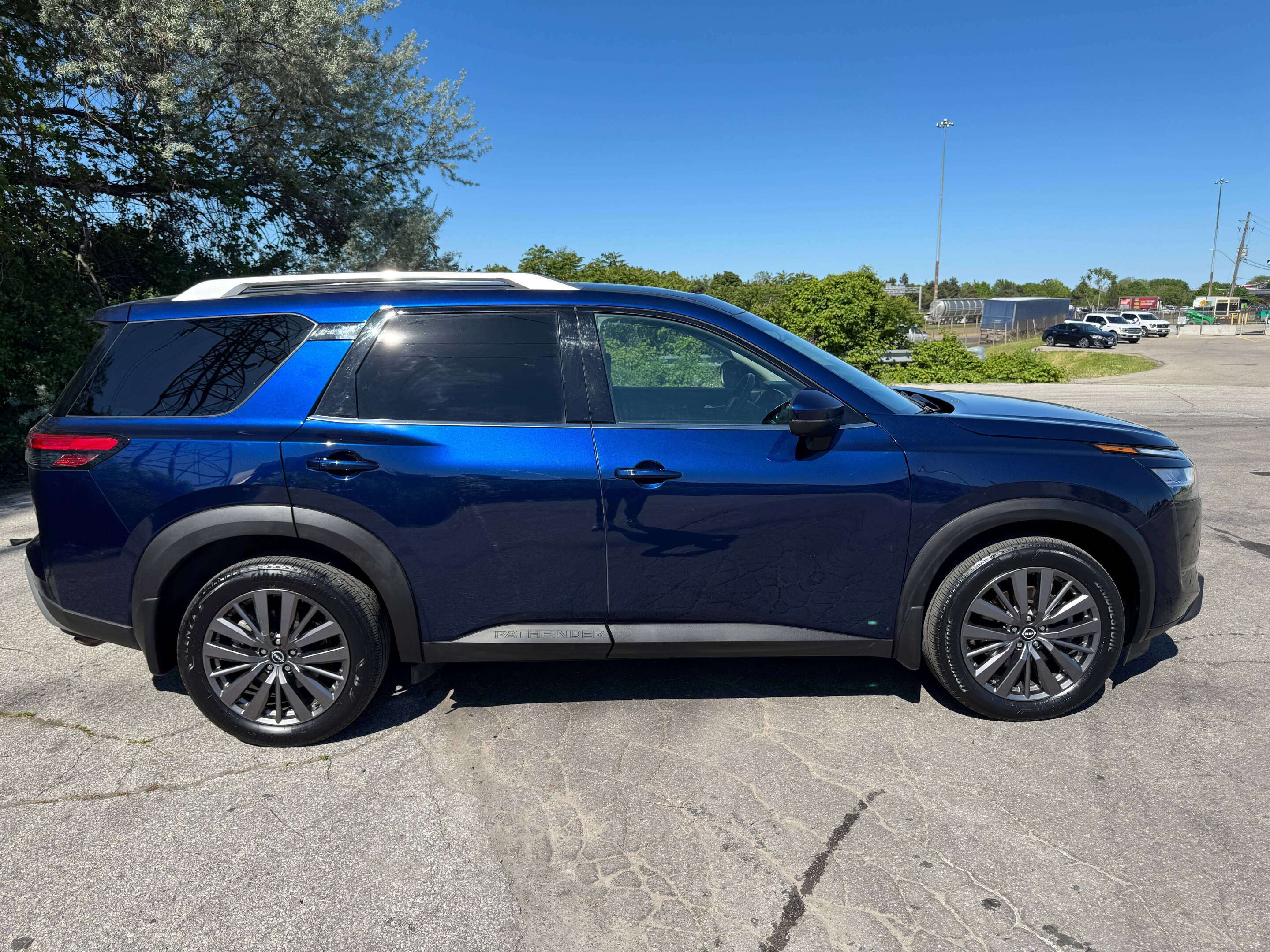 2024 Nissan Pathfinder SL — снимка 1