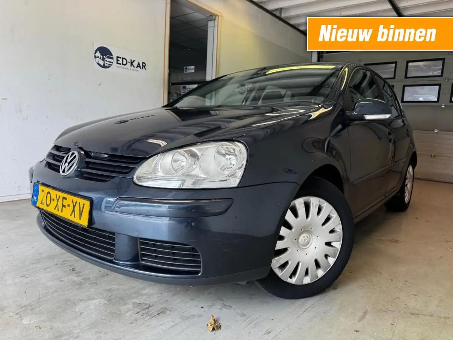 Volkswagen Golf 1.6 FSI Optive 3 5drs AIRCO RIJDT GOED NAP APK 4-2 Szürke - 1