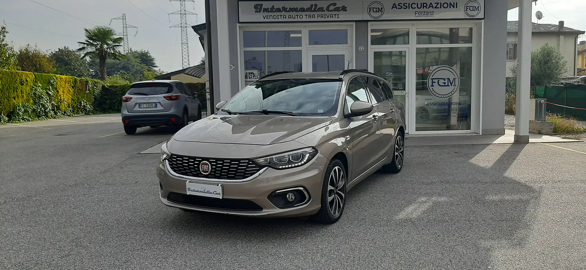 Fiat Tipo Tipo SW II 2016 SW 1.6 mjt Lounge s Beige - 1