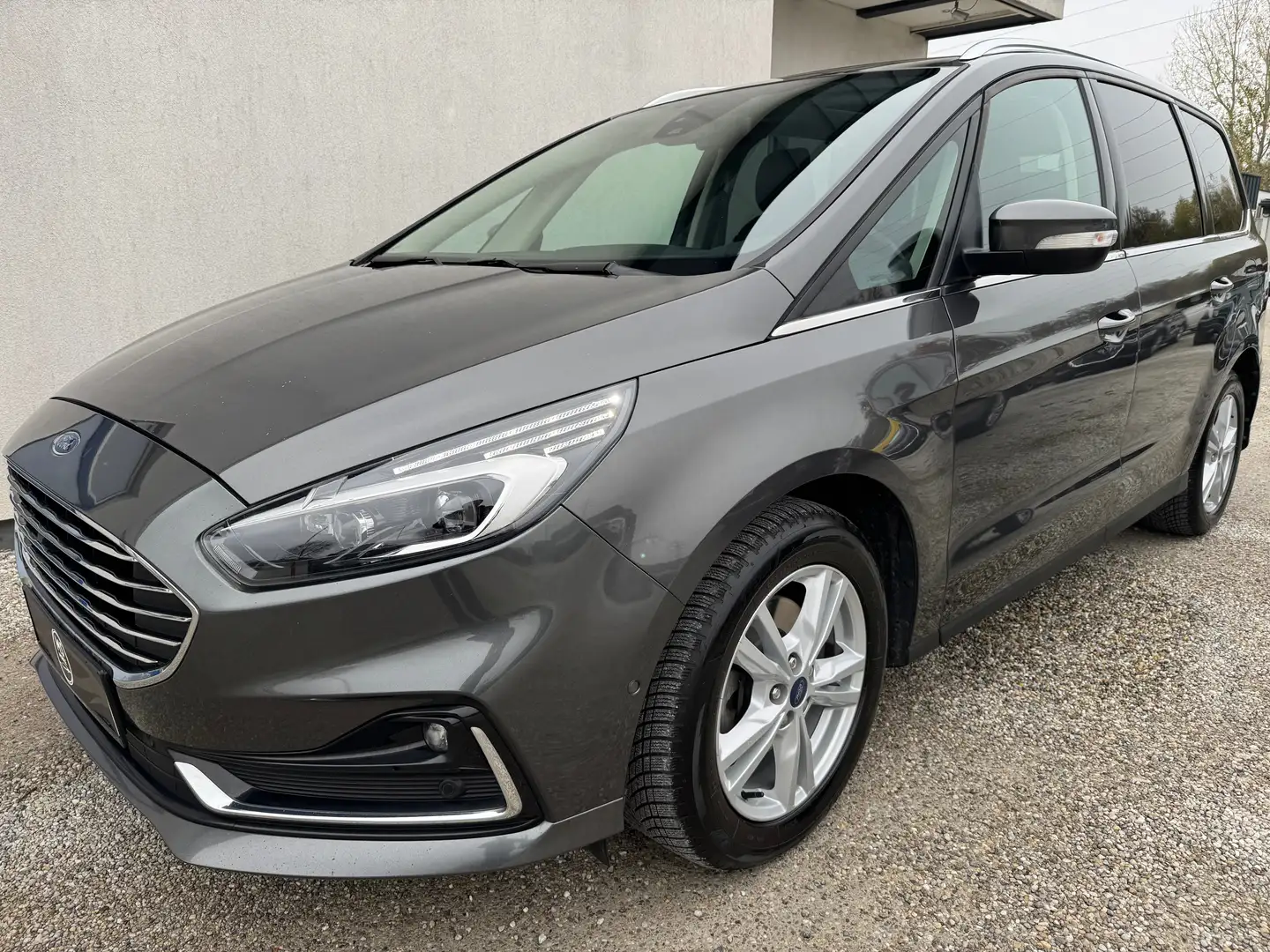 Ford Galaxy Titanium Gris - 1