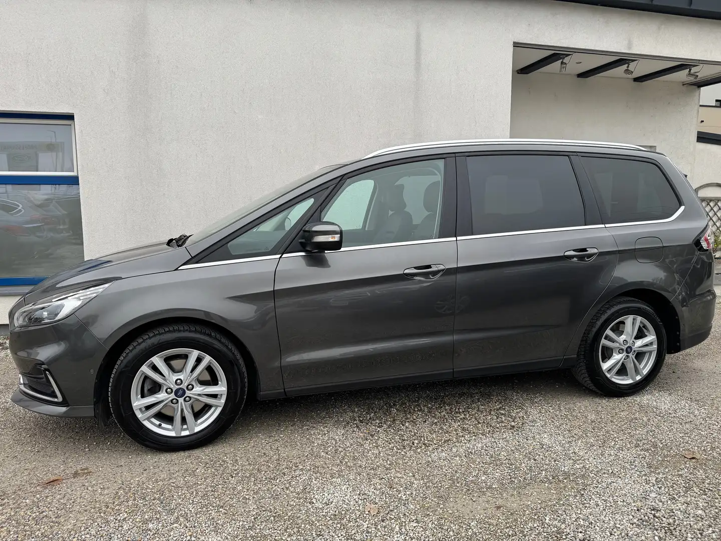 Ford Galaxy Titanium Gris - 2