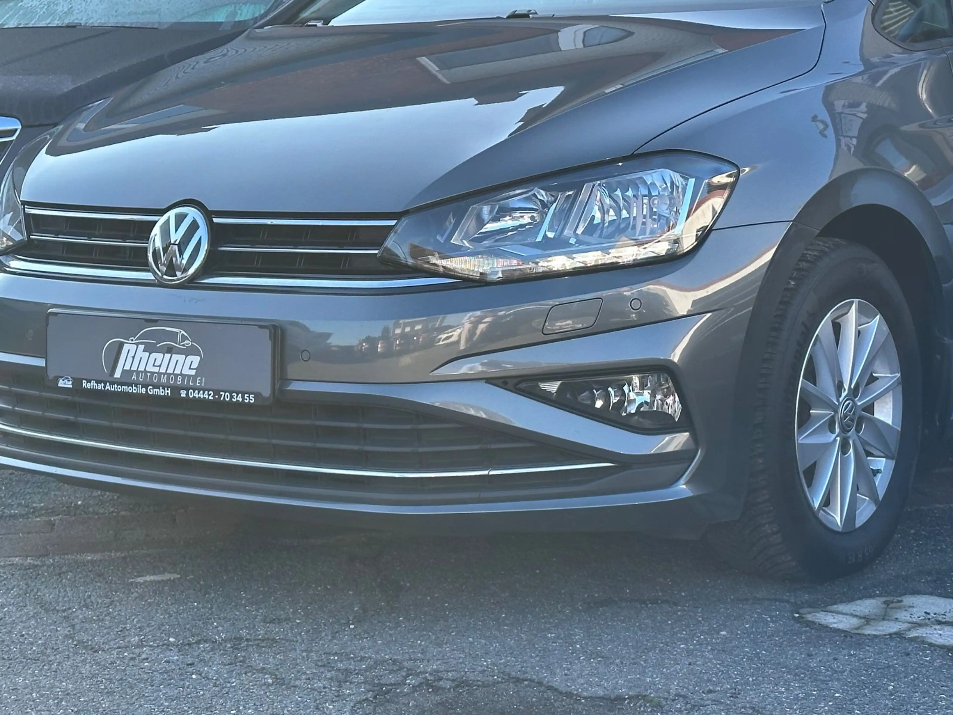 Volkswagen Golf Sportsvan VII Comfortline*SHZ*PDC*NAVI*LED* — photo 4