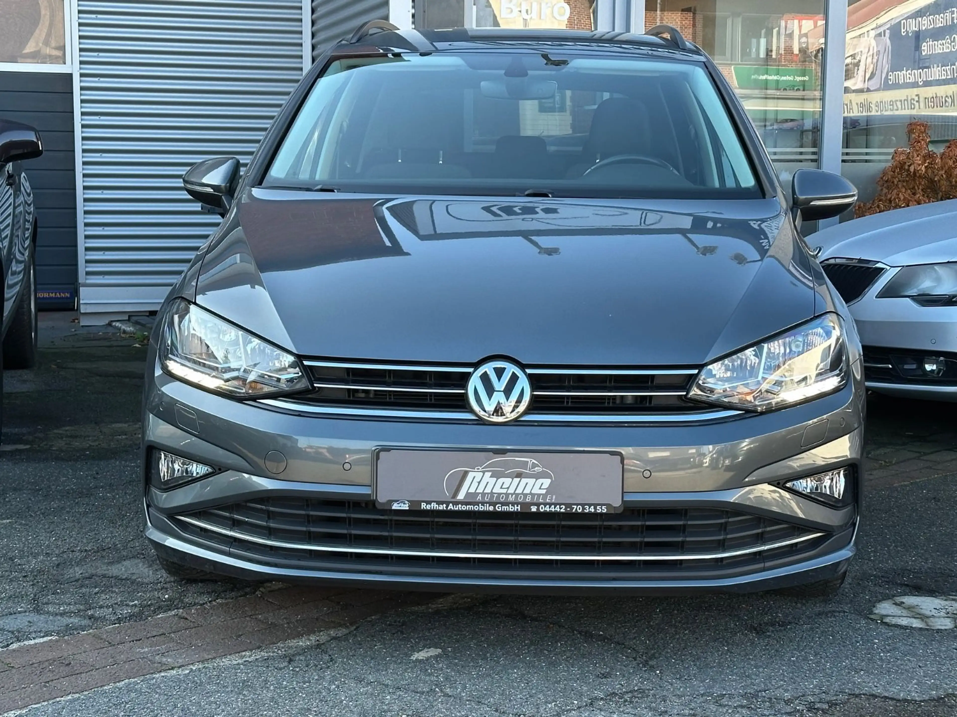 Volkswagen Golf Sportsvan VII Comfortline*SHZ*PDC*NAVI*LED* — photo 6
