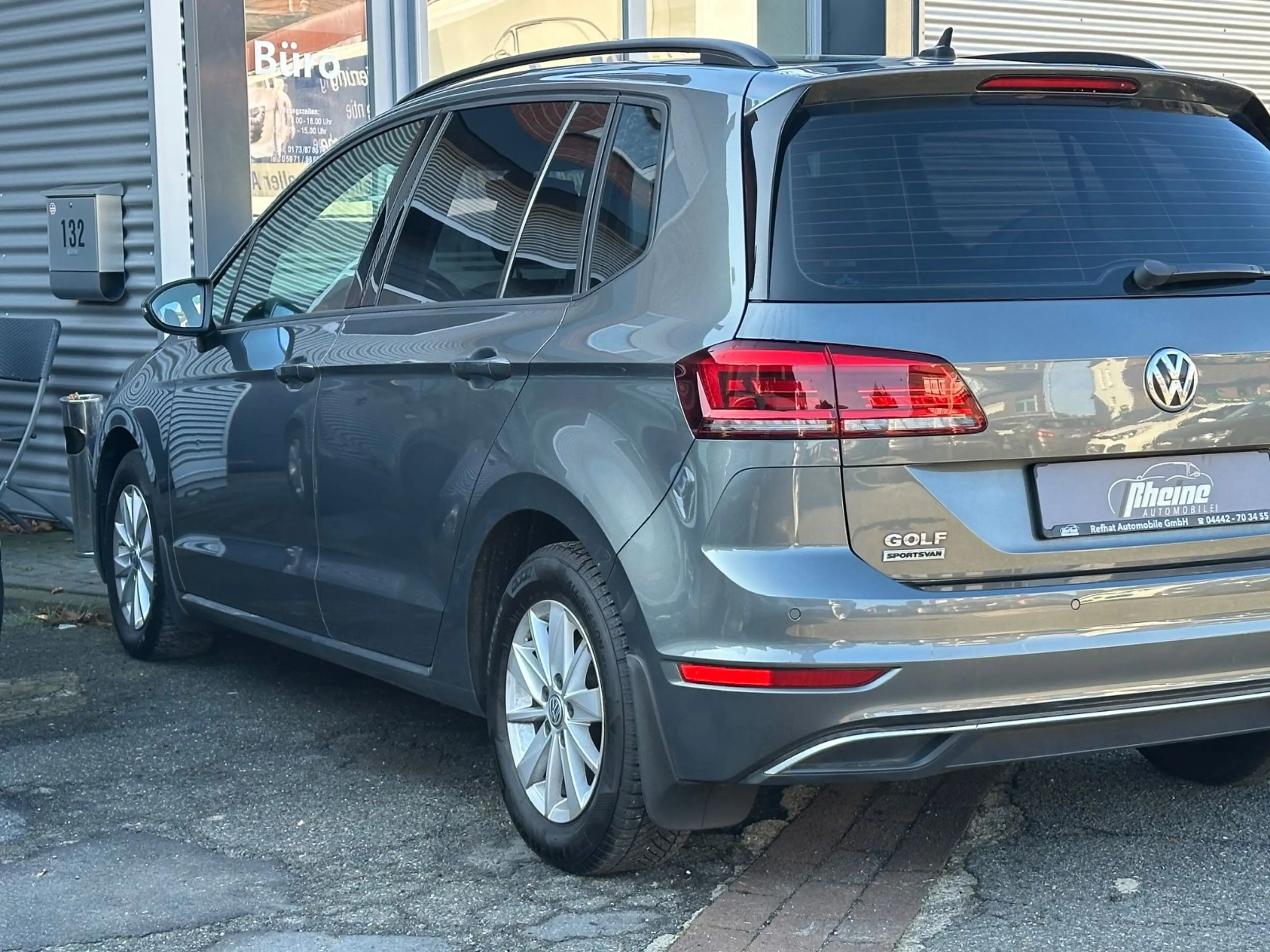 Volkswagen Golf Sportsvan VII Comfortline*SHZ*PDC*NAVI*LED* — photo 14