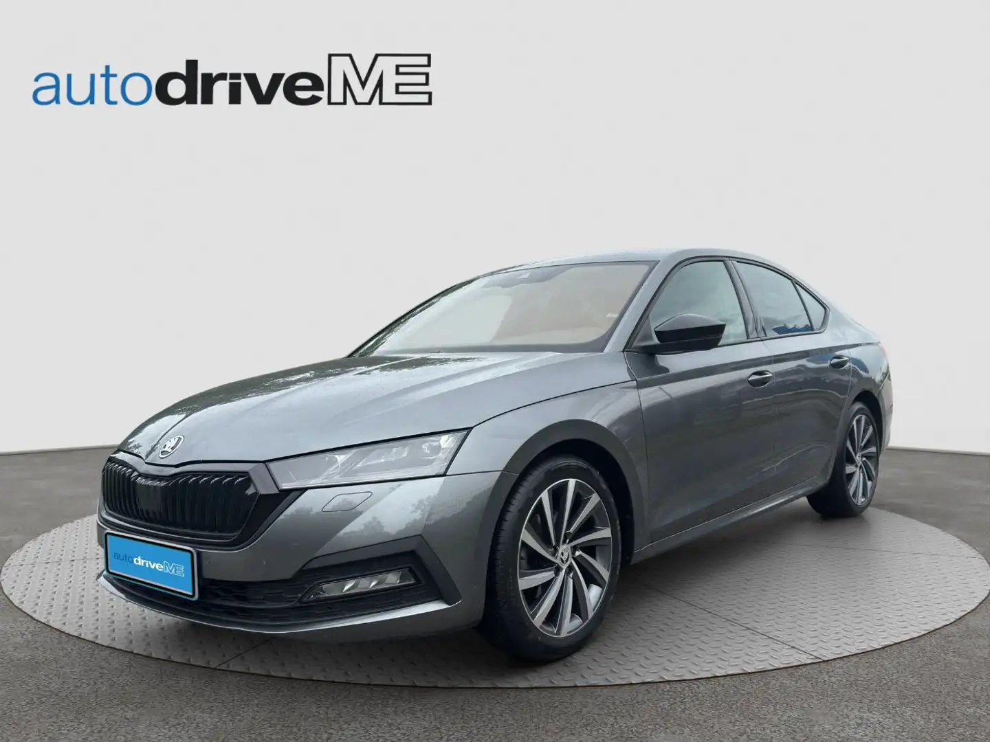 Skoda Octavia 2.0 TDI Style Grau - 1