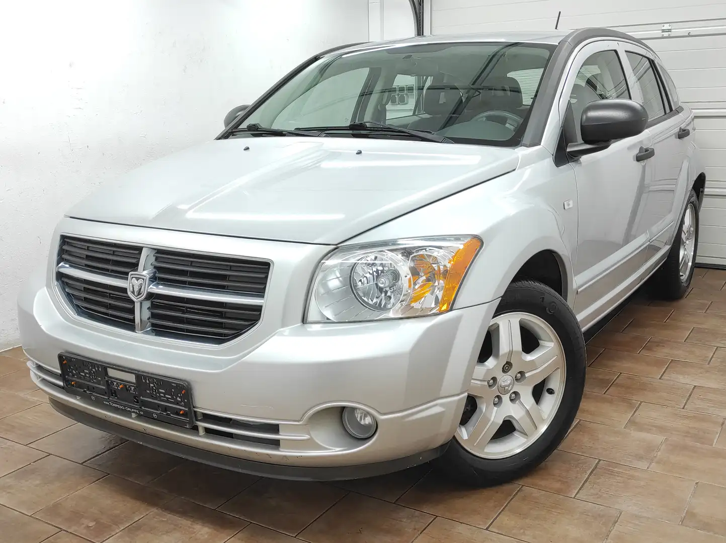 Dodge Caliber SXT 2.0 *TÜV NEU* KLIMA TEMP ALLWETTER 6-GANG Silber - 2