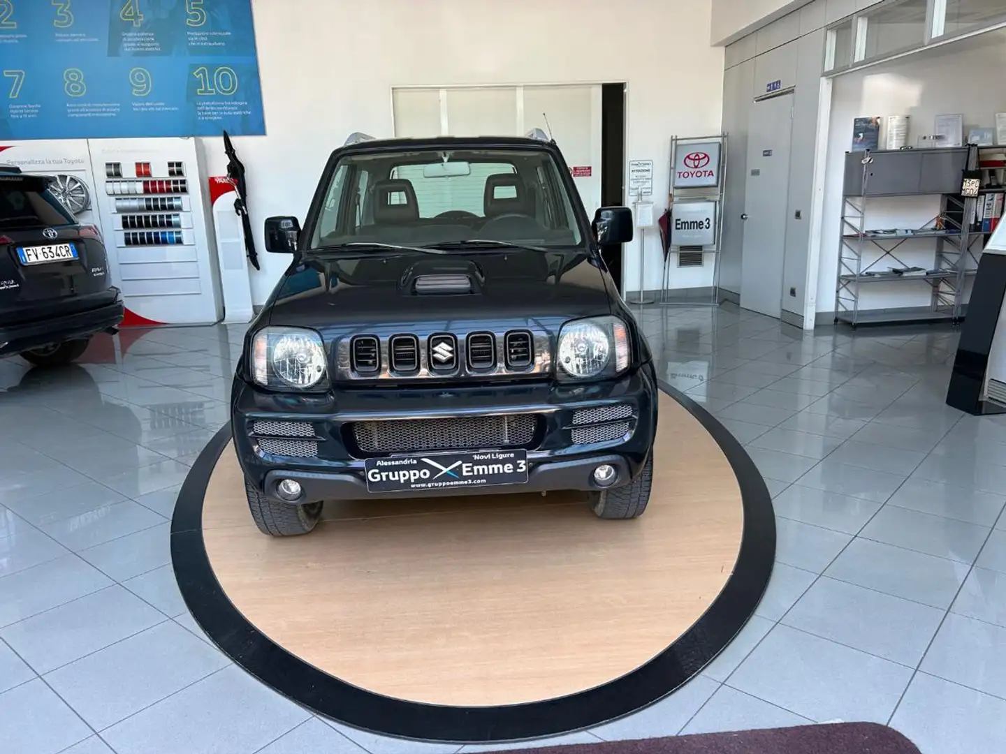 Suzuki Jimny 1.5 DDiS cat 4WD JLX Nero - 1