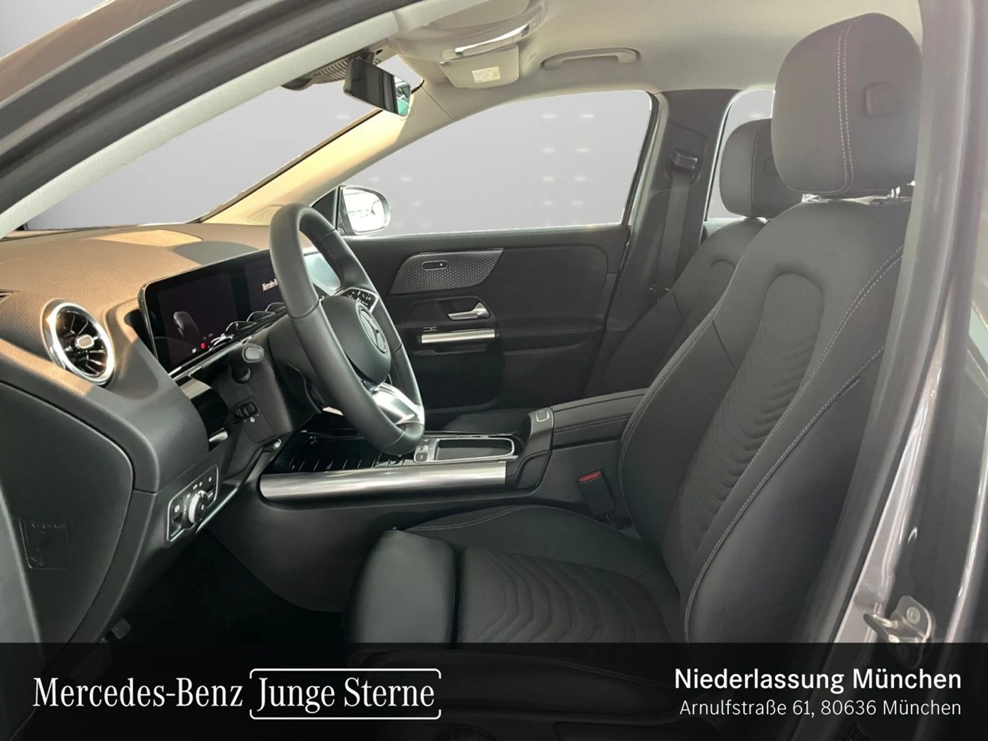 Mercedes-Benz GLA 180 PROGRESSIVE+LED+KAMERA+TOTW+7G — photo 10