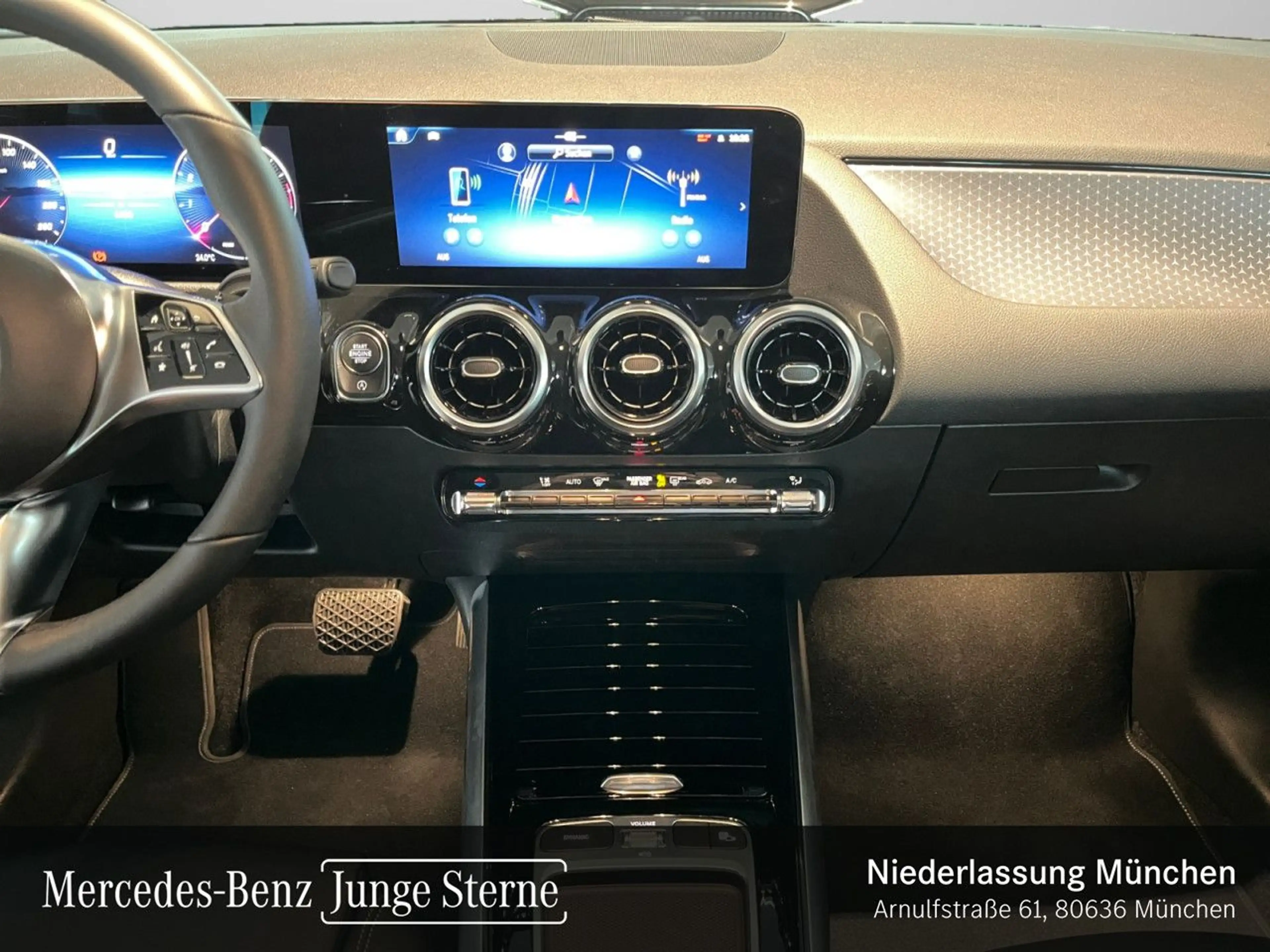 Mercedes-Benz GLA 180 PROGRESSIVE+LED+KAMERA+TOTW+7G — photo 14
