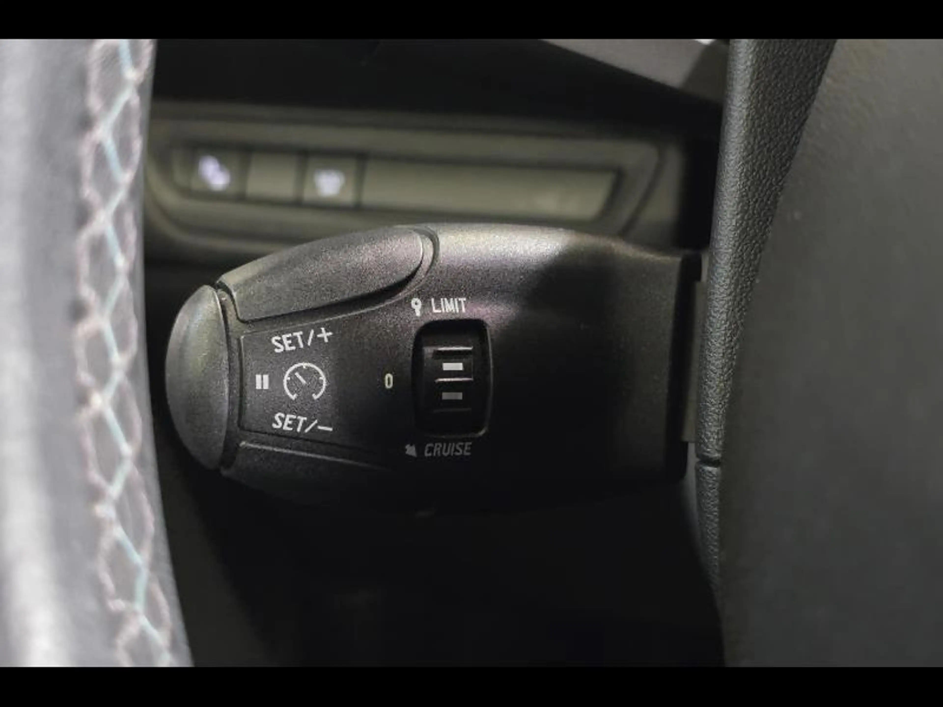 Peugeot 2008 Crossway gps panodak — photo 21
