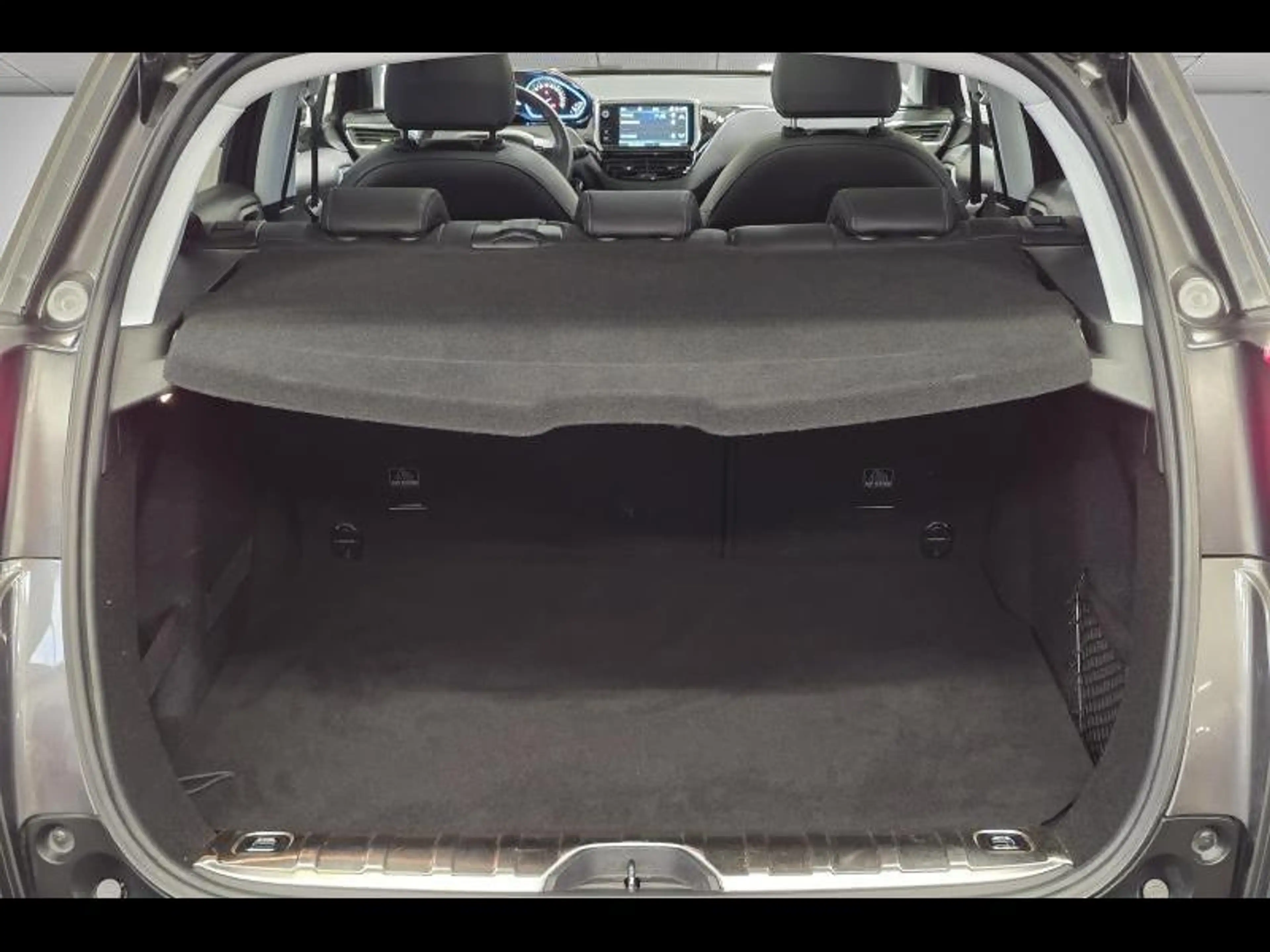 Peugeot 2008 Crossway gps panodak — photo 18