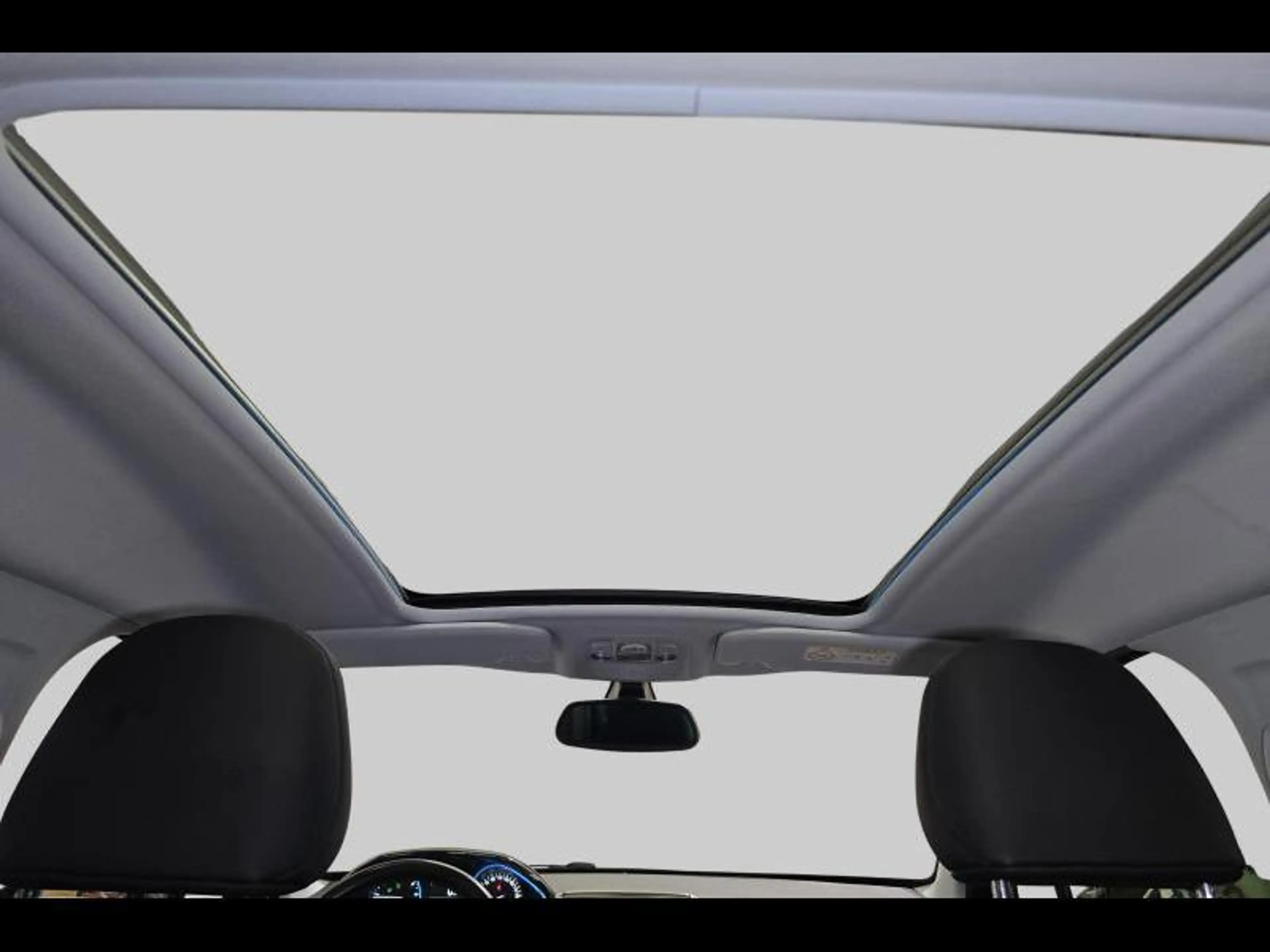 Peugeot 2008 Crossway gps panodak — photo 20