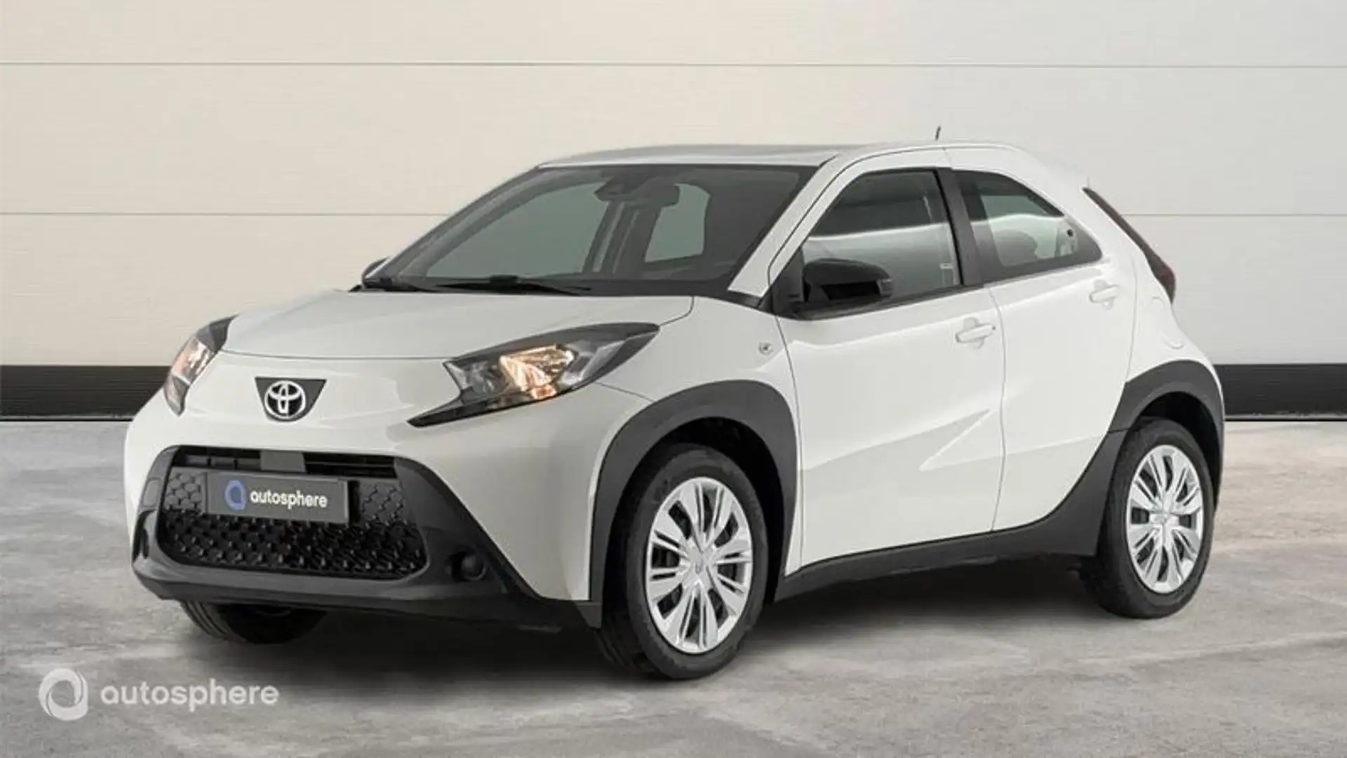 Toyota Aygo X 1.0 VVT-i 72ch Dynamic S-CVT - 1