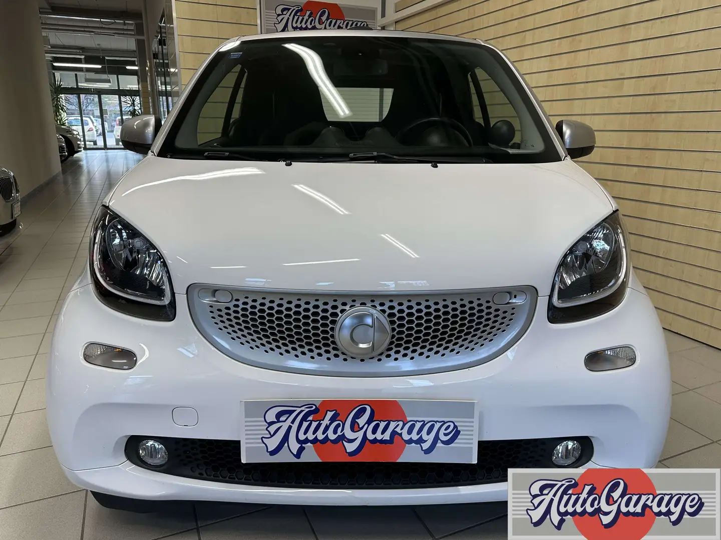 smart forTwo Fortwo Cabrio 1.0 Passion 71cv twinamic Blanc - 2
