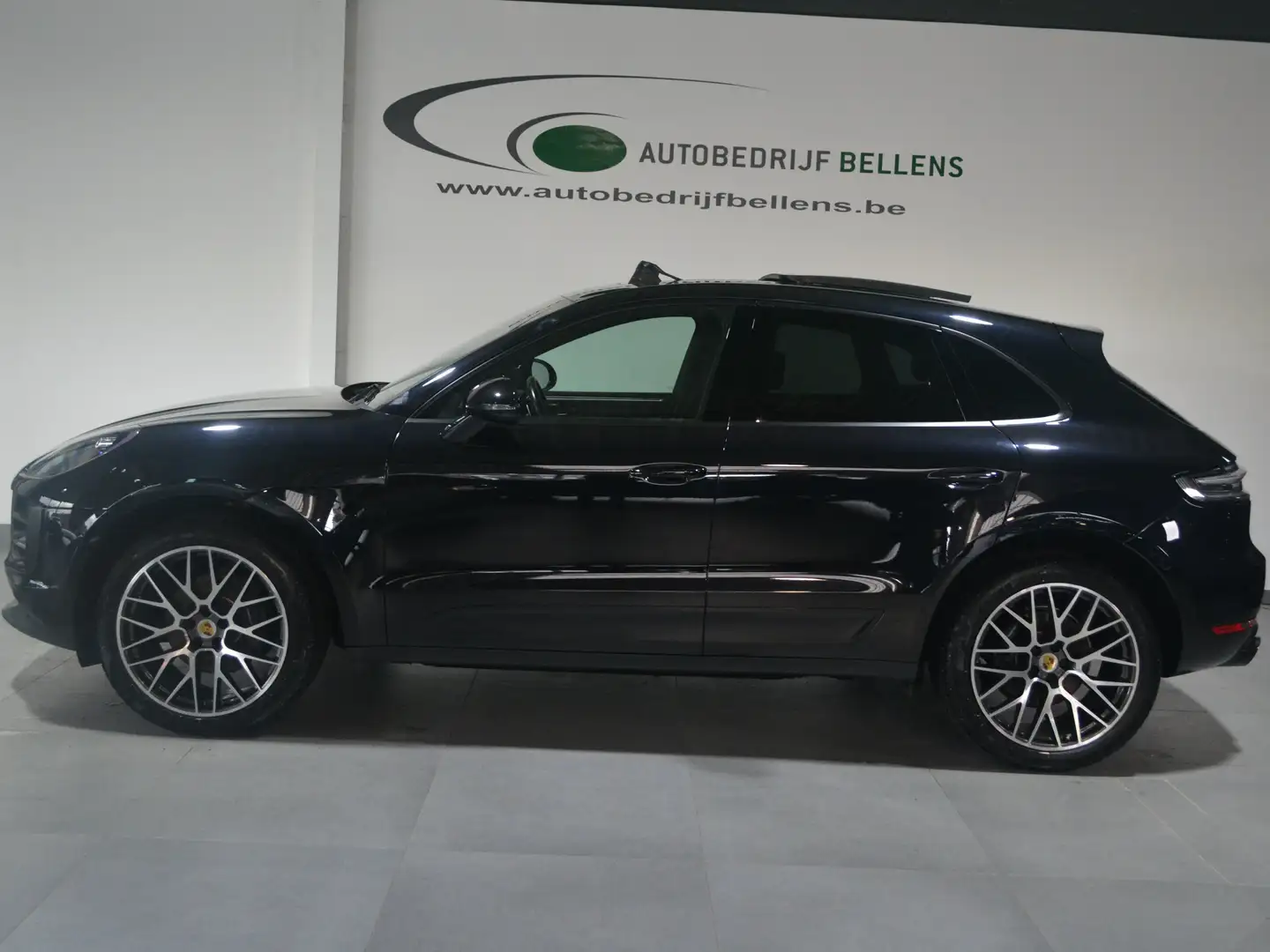 Porsche Macan 2.0 Turbo PDK / LEDER / PANO / 21" / 1e EIG. Zwart - 1