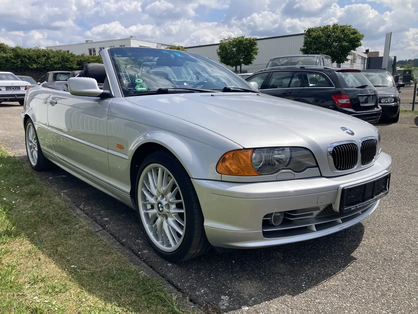 BMW 330 Ci  Top - Originalzustand  Schalter  Garagenwagen Argento - 1