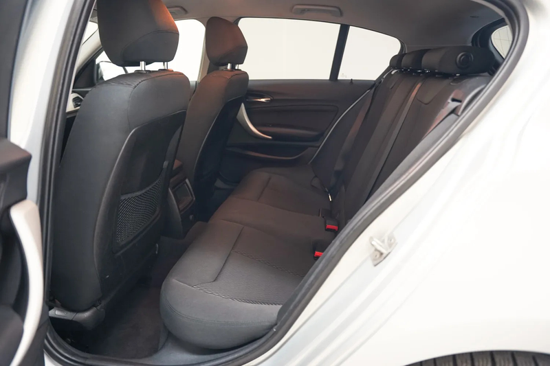BMW 116 1-serie 116i Executive [ Navi Stoelverwarming M-Ve — photo 11