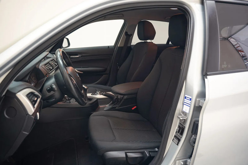 BMW 116 1-serie 116i Executive [ Navi Stoelverwarming M-Ve — photo 9